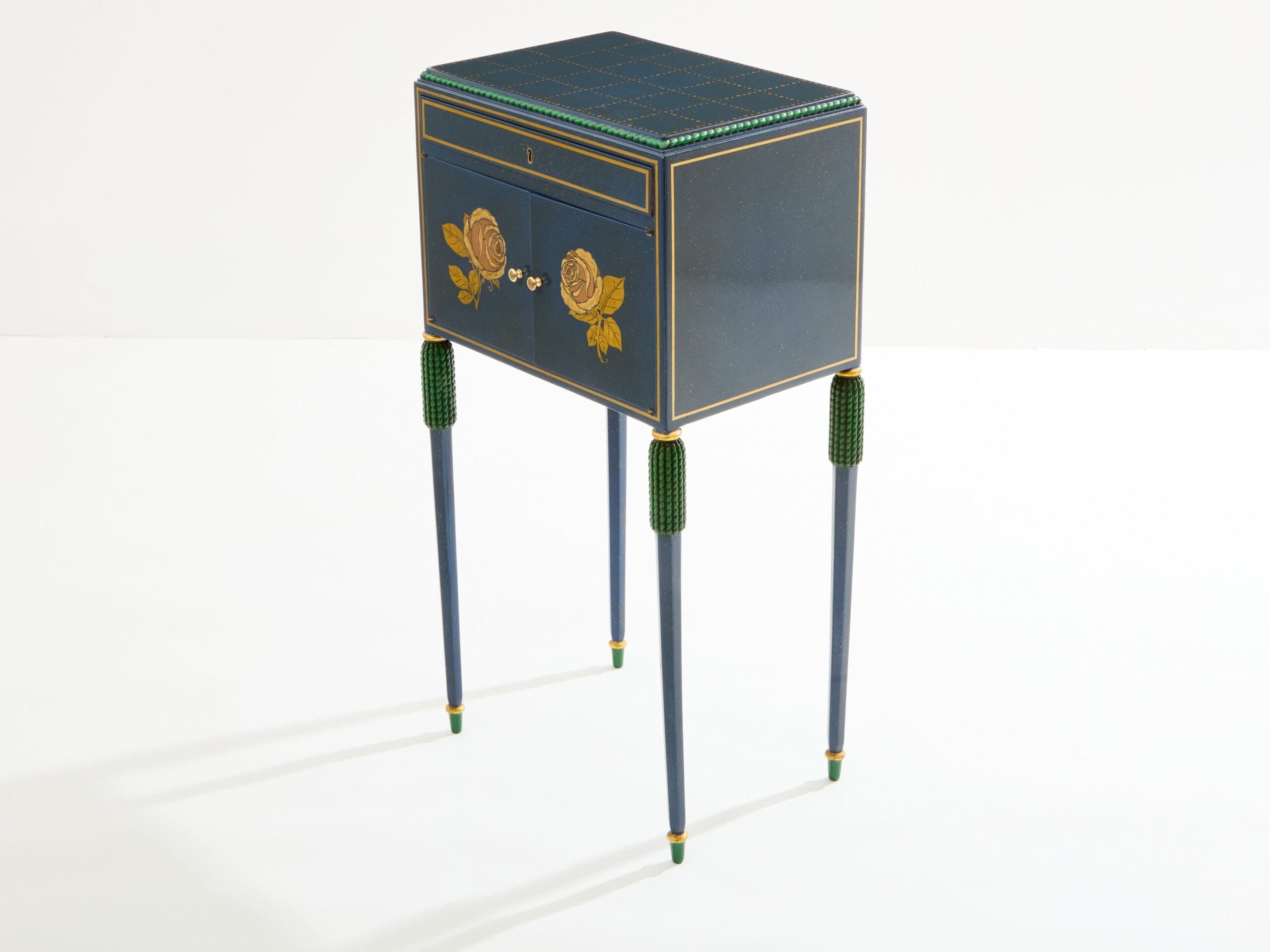 Petit cabinet en bois peint, Paul Follot, 1920