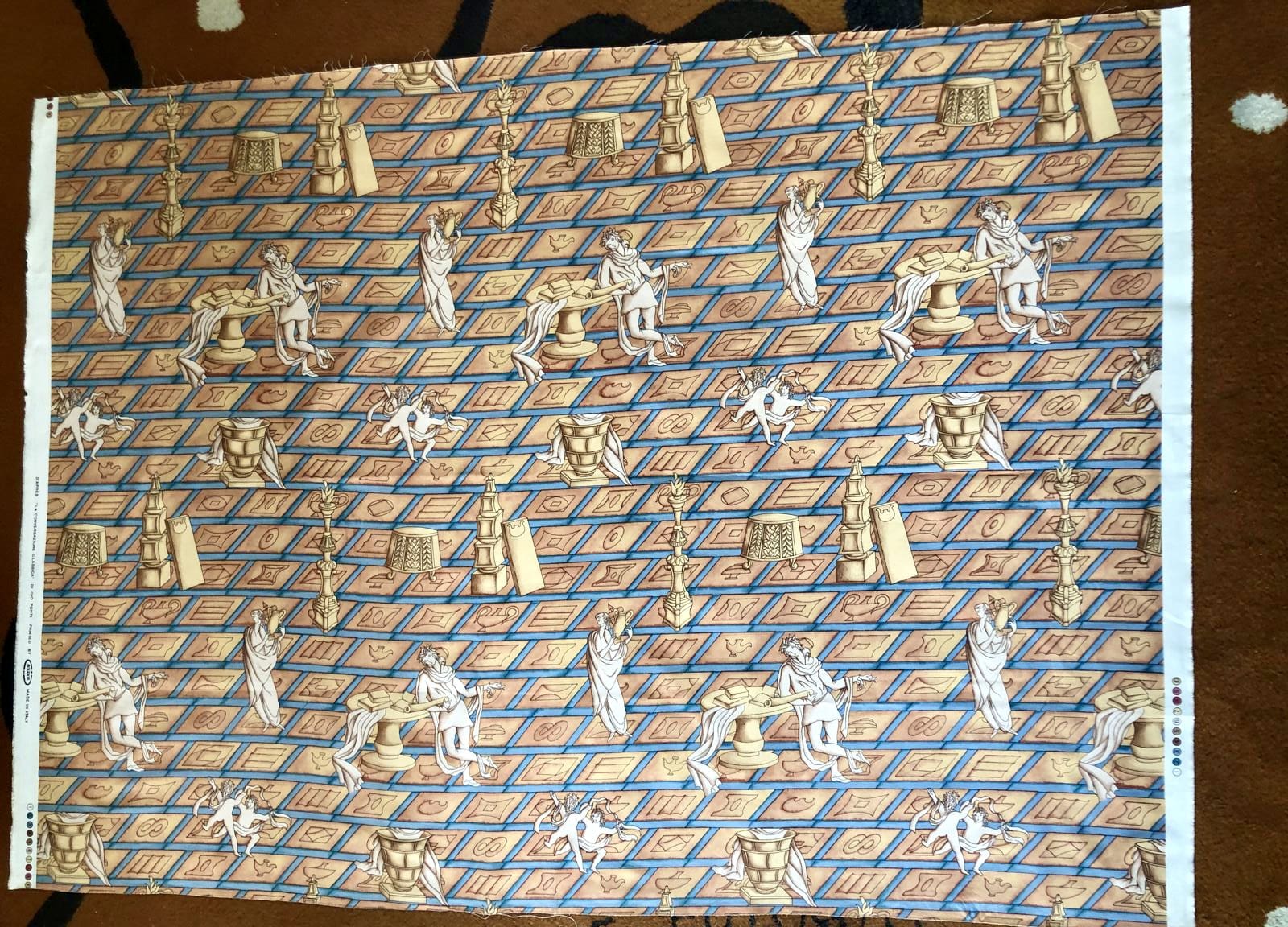 Panneau de Tissu « Conversazione Classica » : Chef-d’œuvre Textile de Gio Ponti pour Avigdor