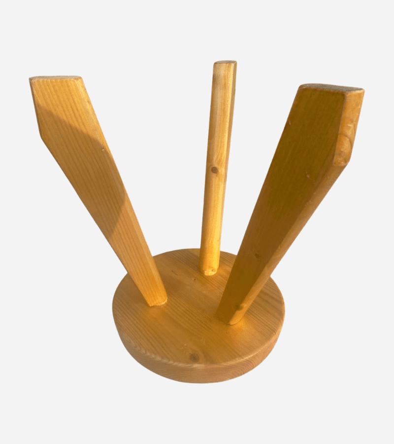 Tabouret « Sandoz » par Charlotte Perriand pour Les Arcs (1969)