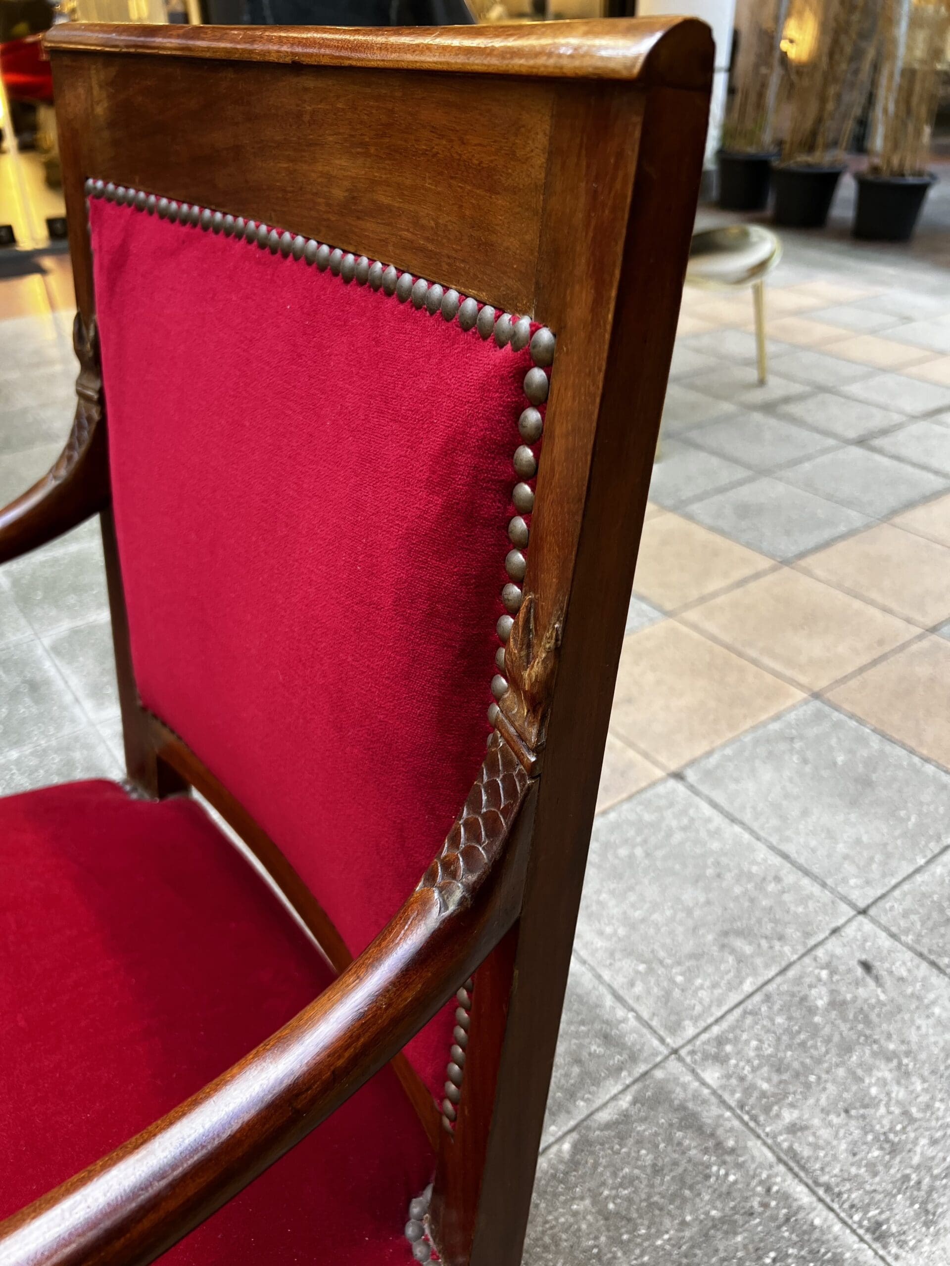 Fauteuil Empire en Acajou avec Velours Rouge