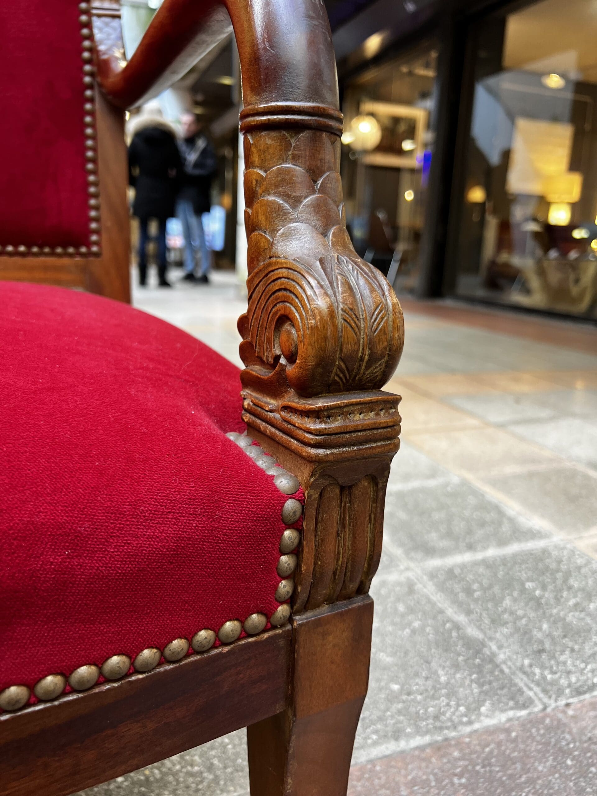 Fauteuil Empire en Acajou avec Velours Rouge