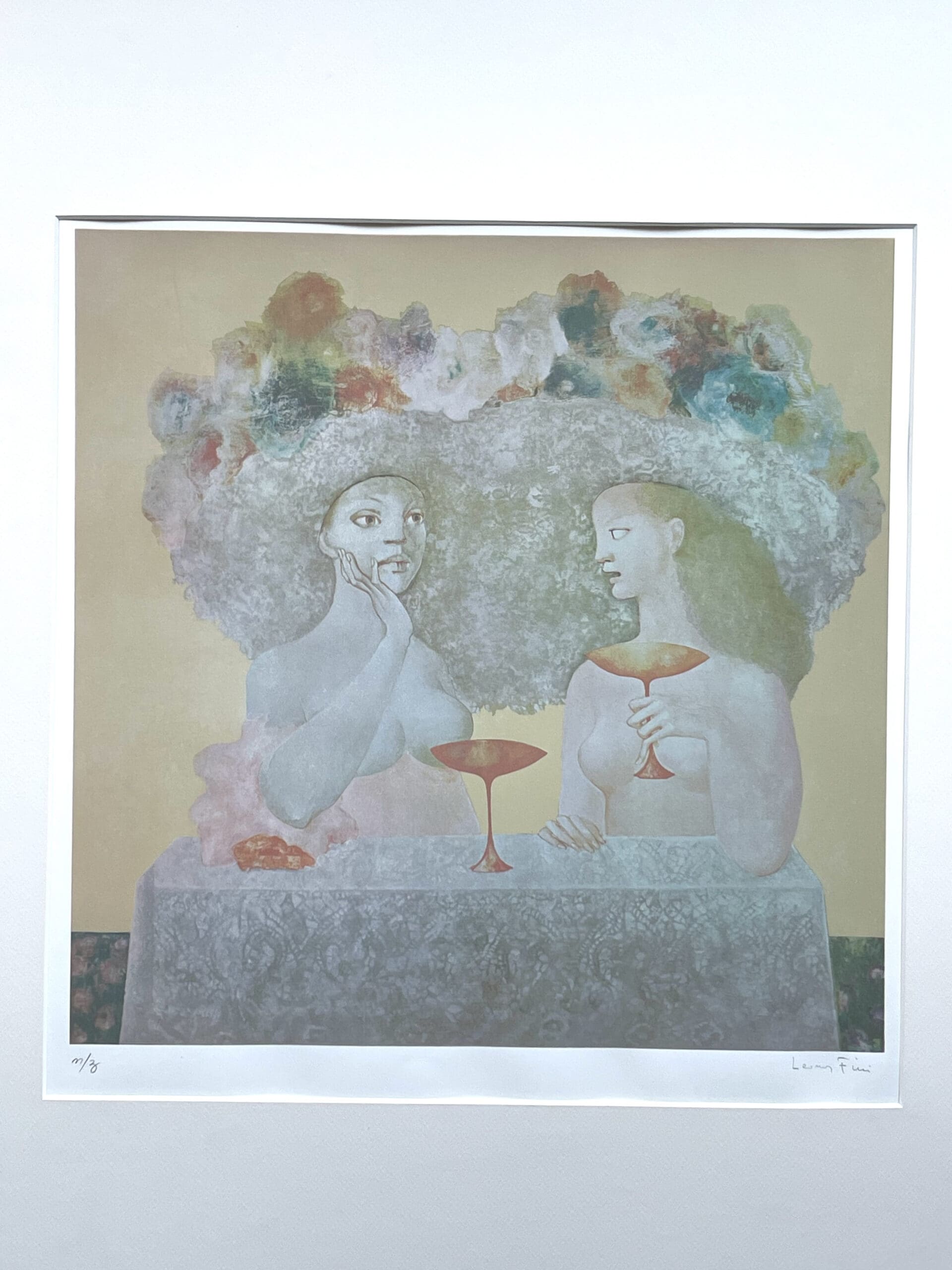 Sérigraphie Rare de Leonor Fini, Circa 1970 – Les Chapeaux Fleuris