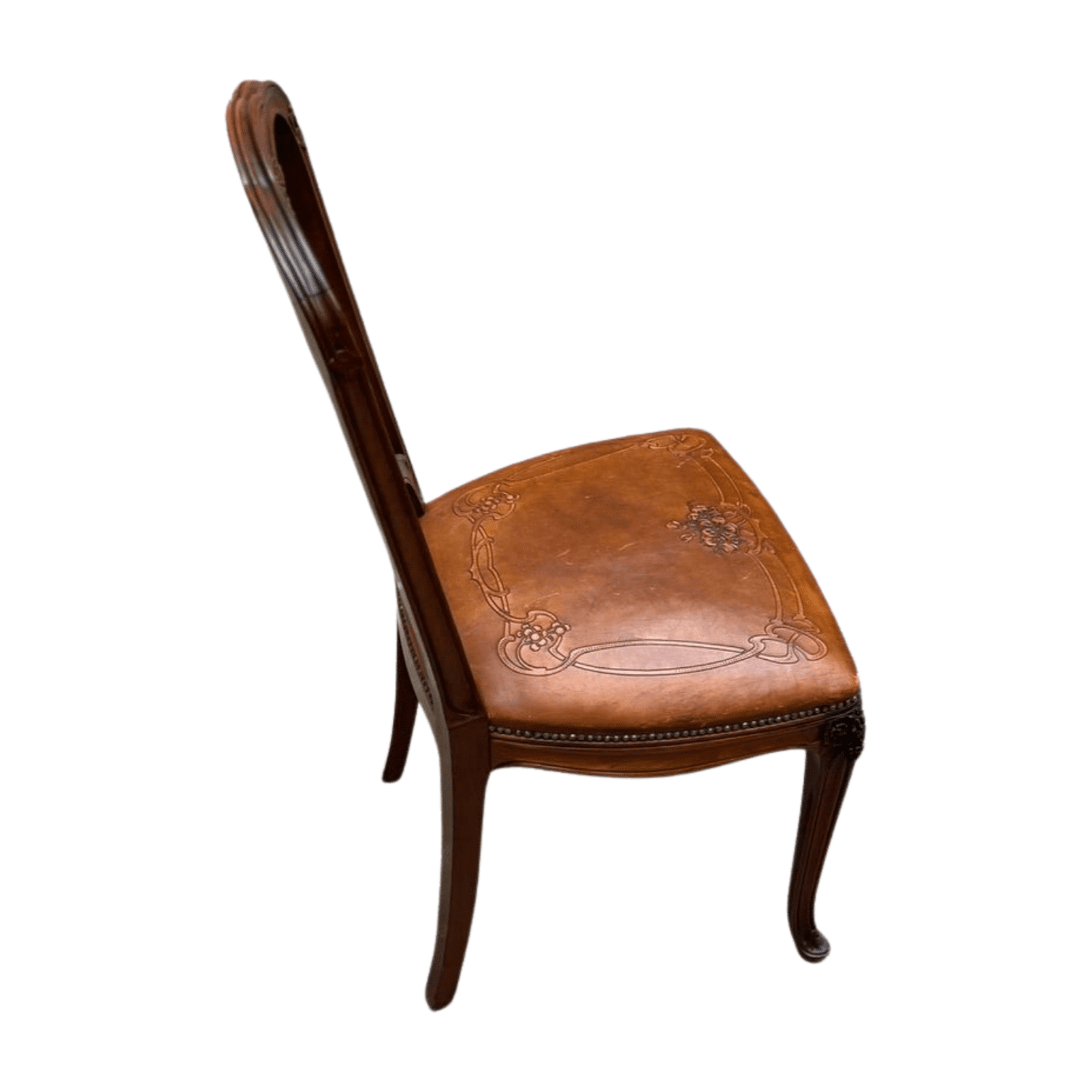 Chaise Art Nouveau en bois sculpté et cuir gravé – Élégance vintage intemporelle