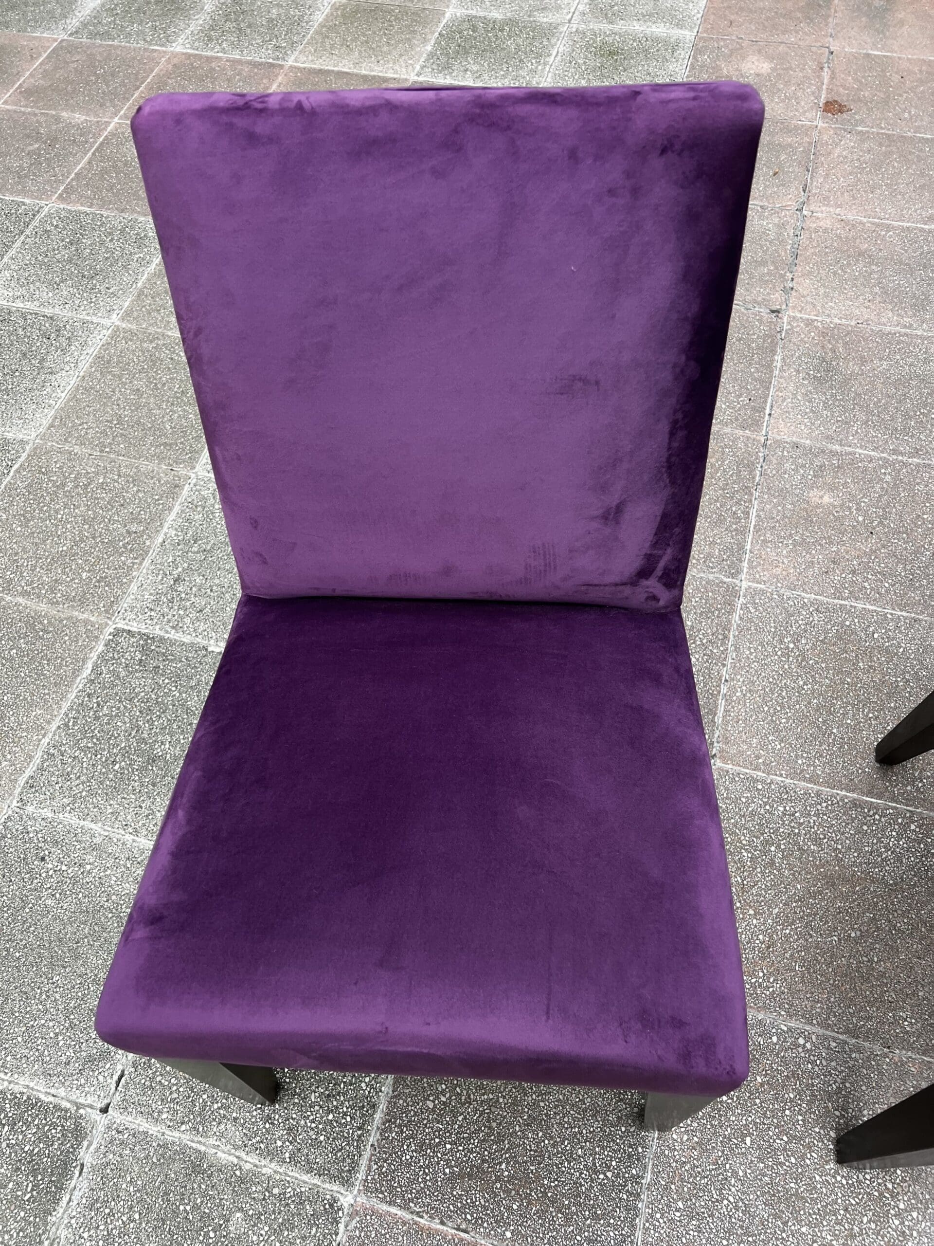 Chaises Gala par Philippe Hurel ( reste 2)  – Élégance intemporelle et design des années 1980