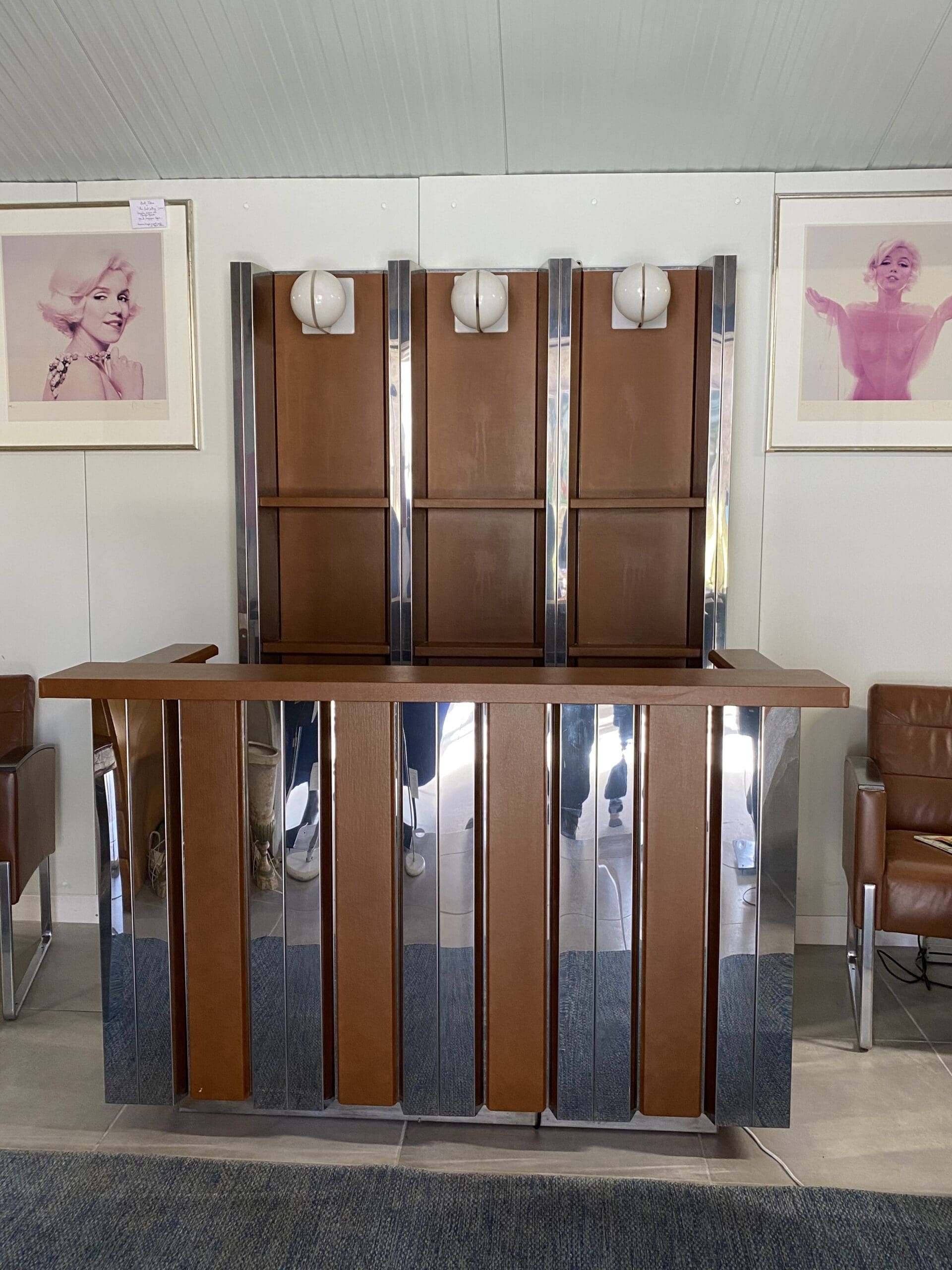 Bar vintage en cuir et inox signé Willy Rizzo – Élégance des années 70