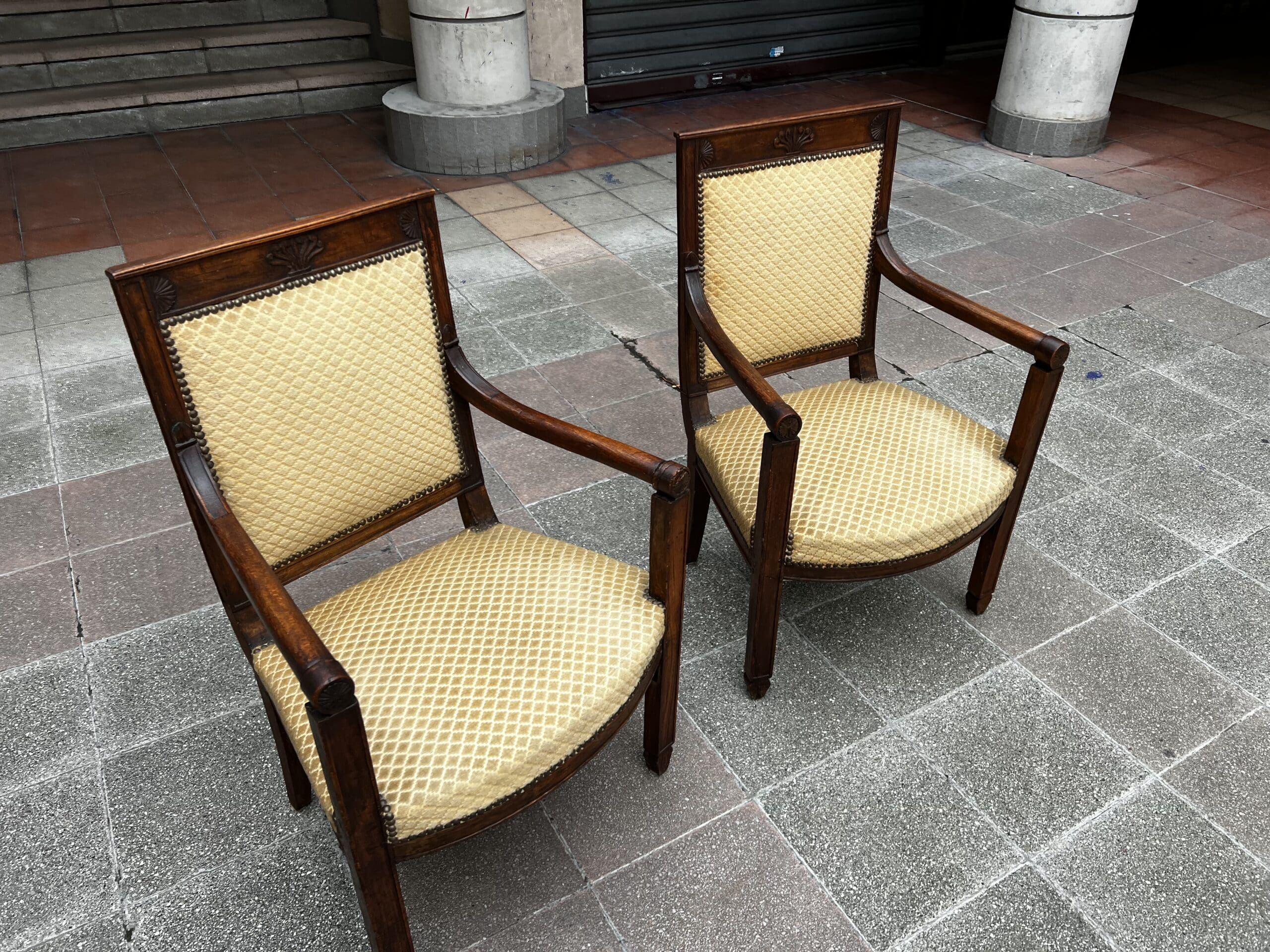 Fauteuils Directoire 18e Bois Massif Damassé Doré