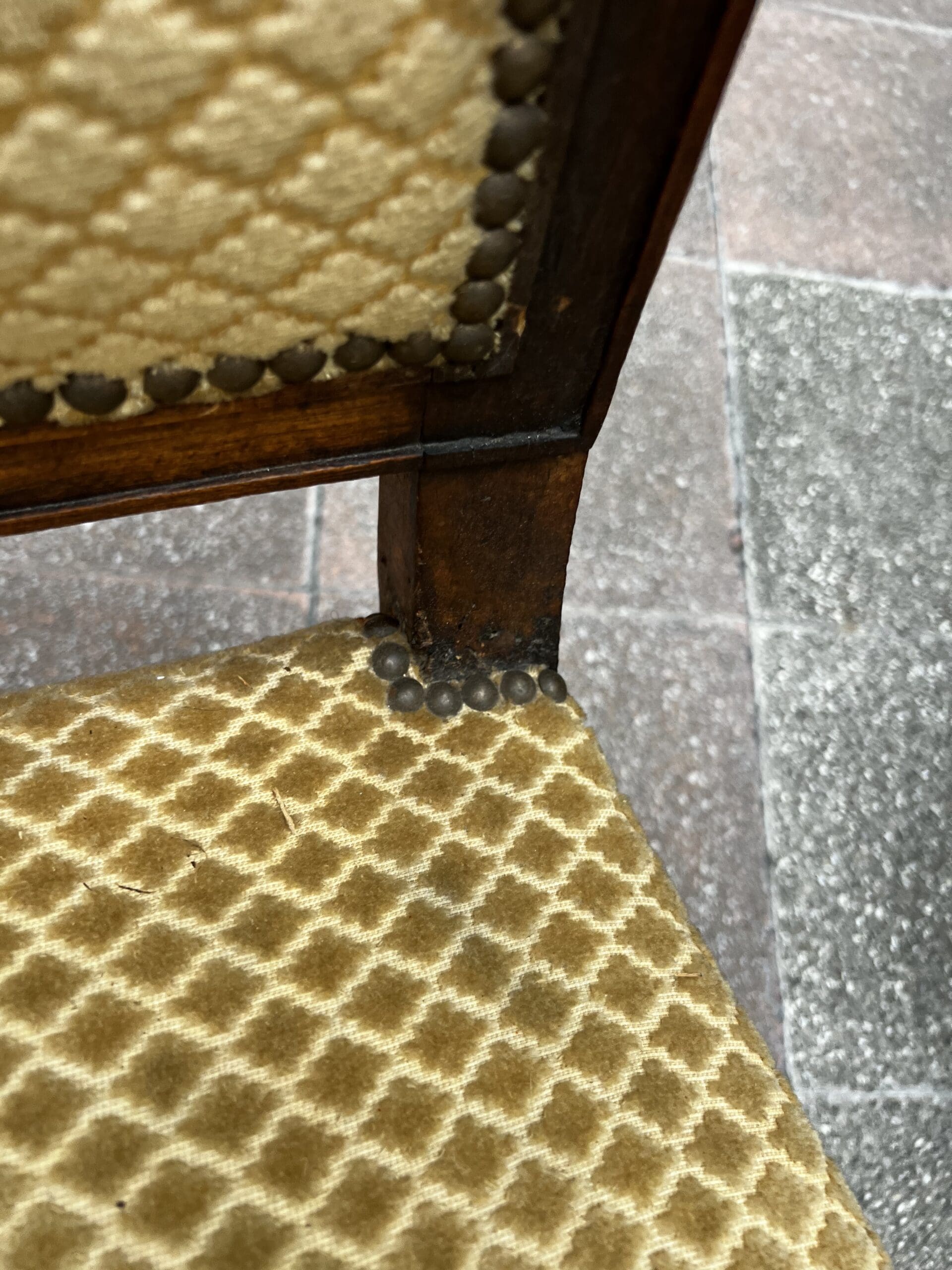 Fauteuils Directoire 18e Bois Massif Damassé Doré