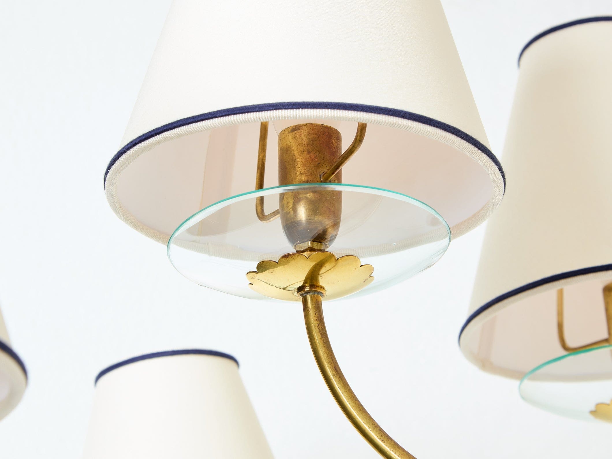 Lustre en laiton et cristal par Angelo Lelii pour Arredoluce, années 1940