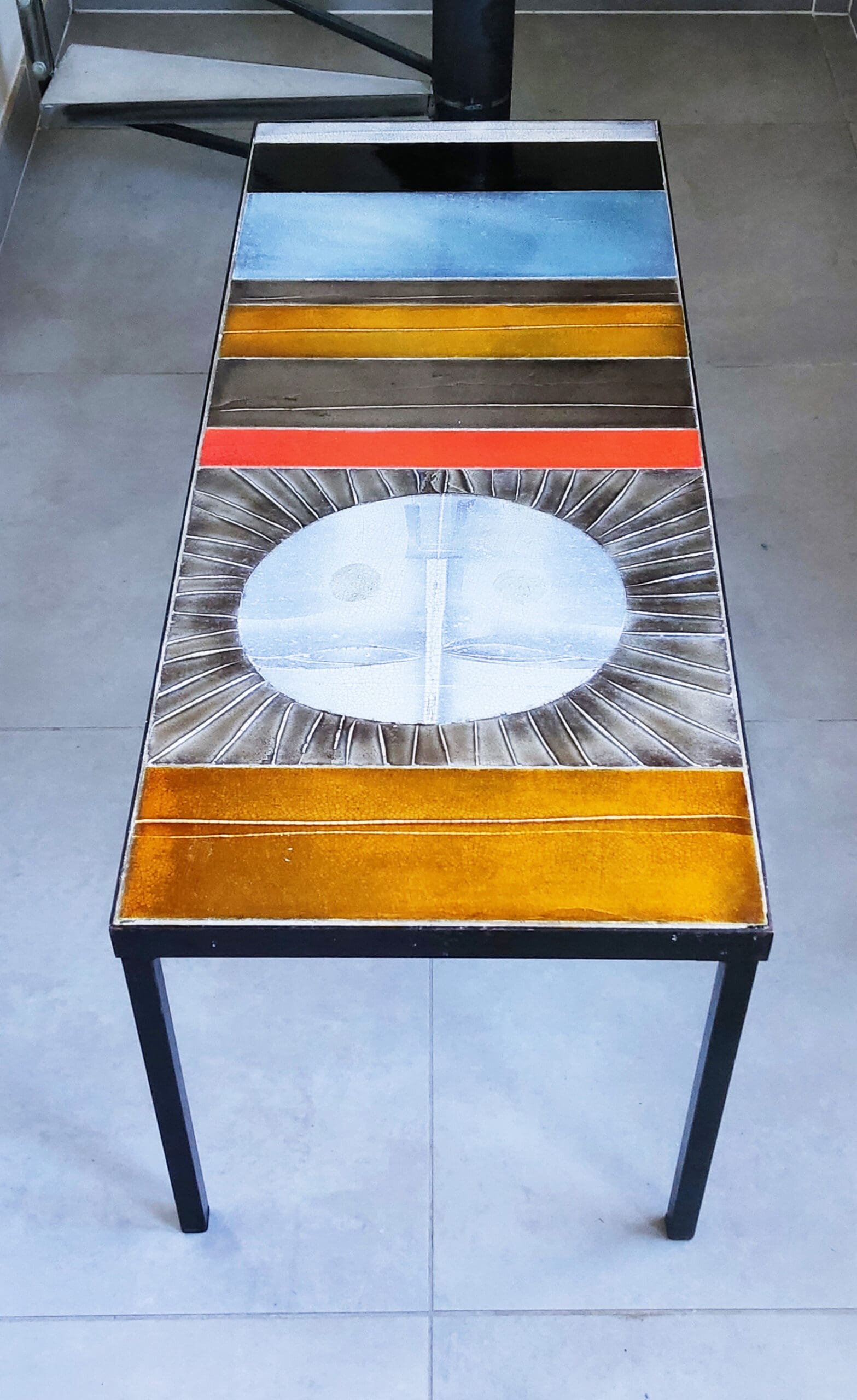 Table basse « Soleil » Roger Capron – Céramique et métal (1975)