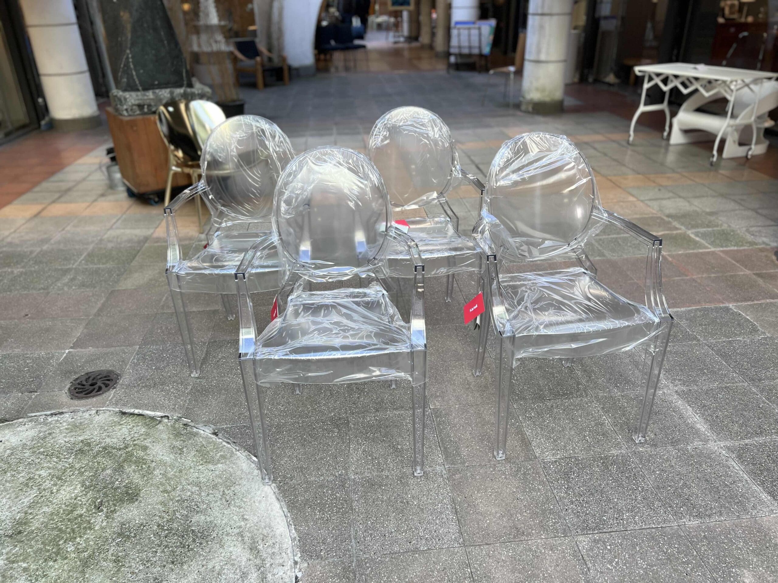 Lot de 4 chaises Louis Ghost Starck – Édition Kartell – Design iconique en polycarbonate
