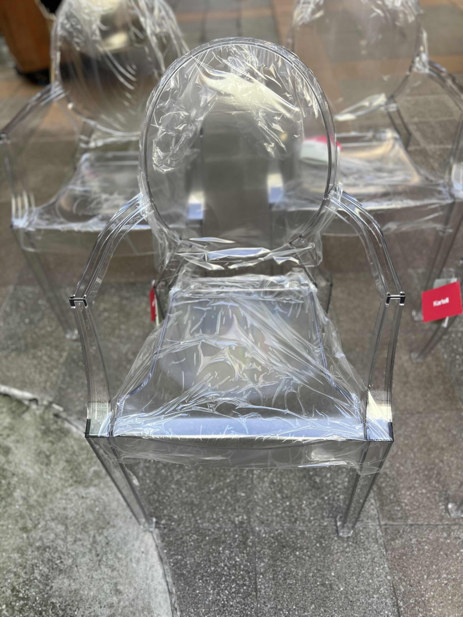 Lot de 4 chaises Louis Ghost Starck – Édition Kartell – Design iconique en polycarbonate