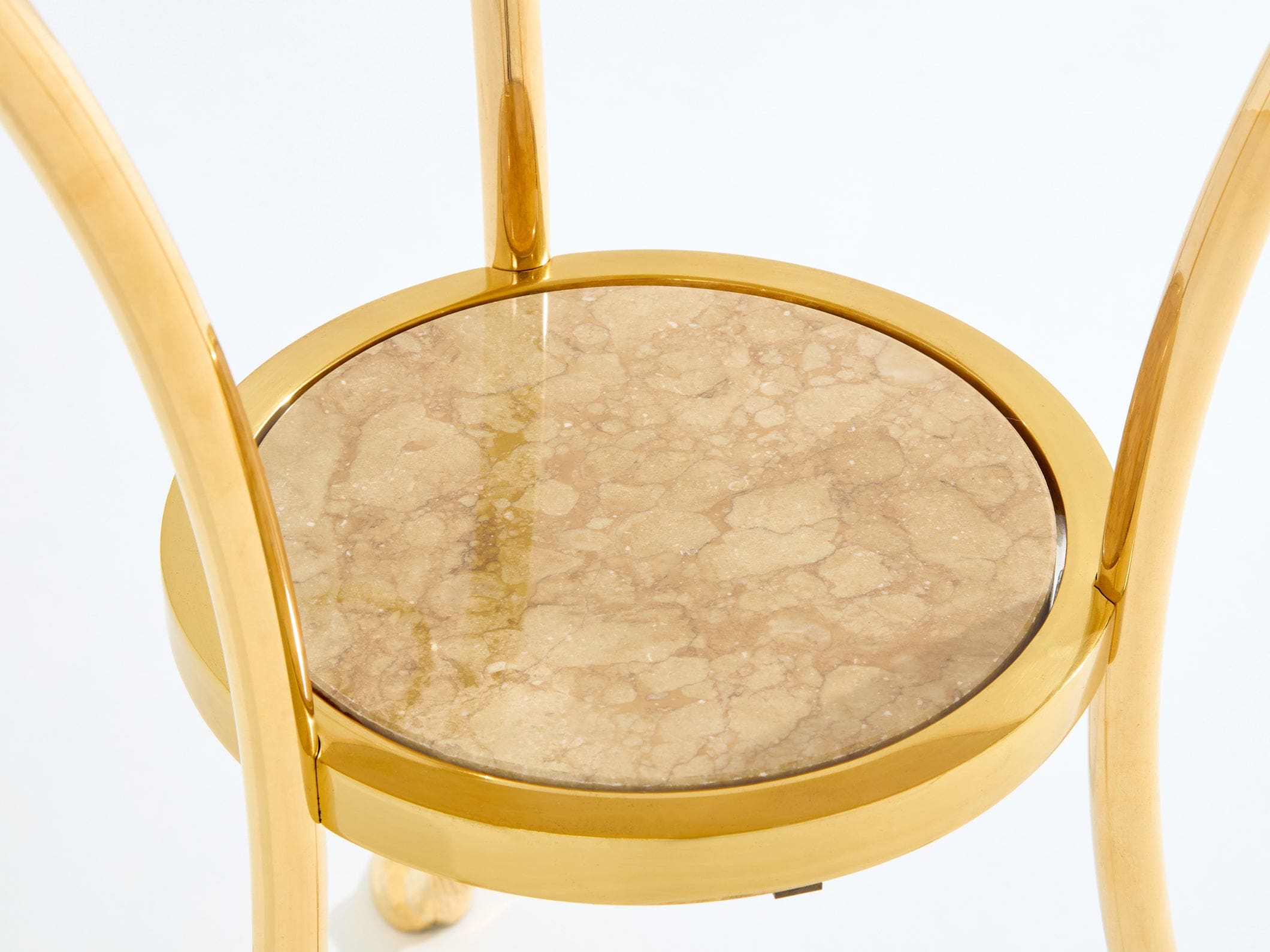 Paire de guéridons néoclassiques en laiton et marbre jaune de Sienne, Maison Charles, années 1960