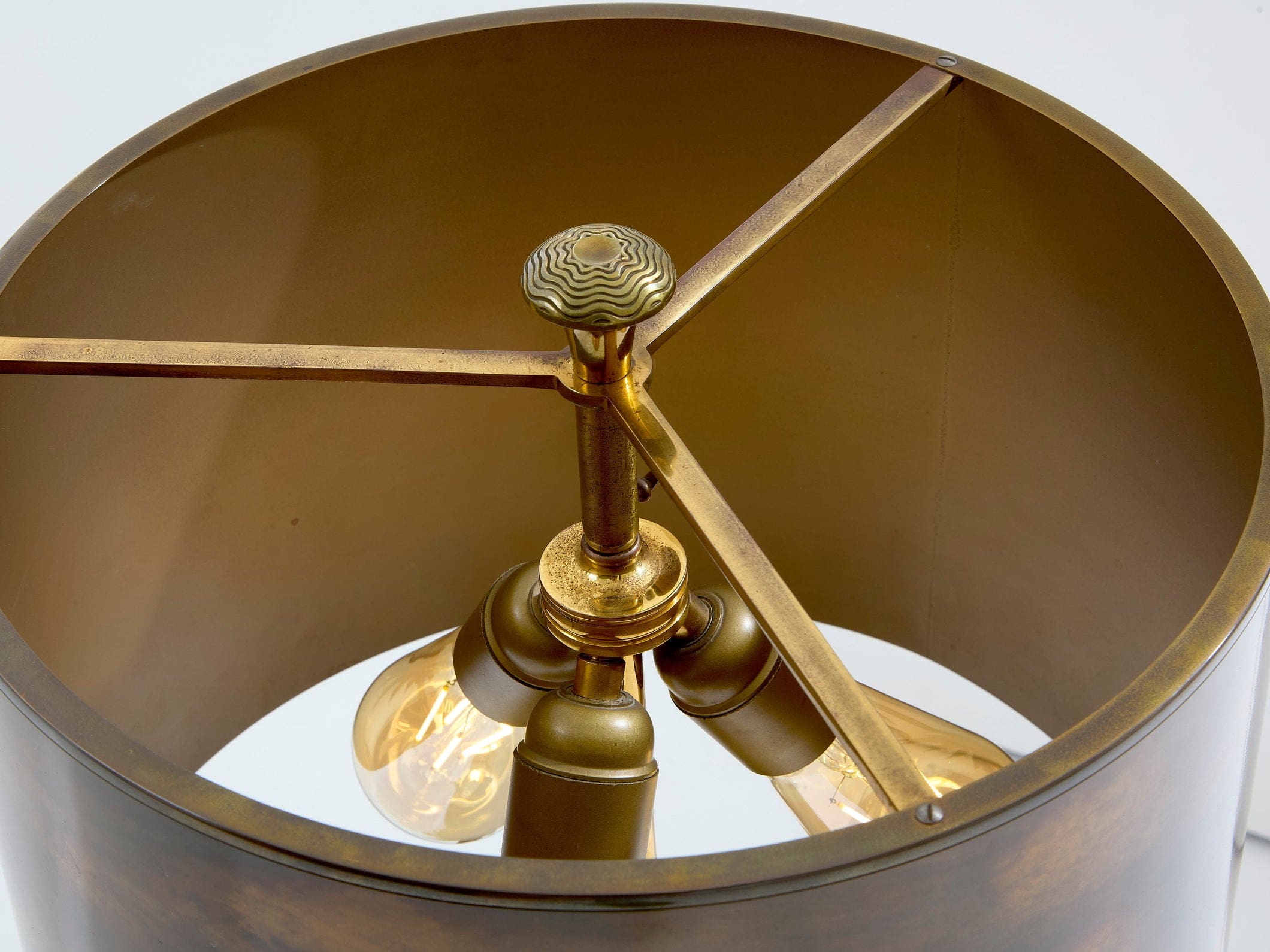 Paire de lampes Agave à gorge en bronze et laiton patiné signées Maison Charles, 1970
