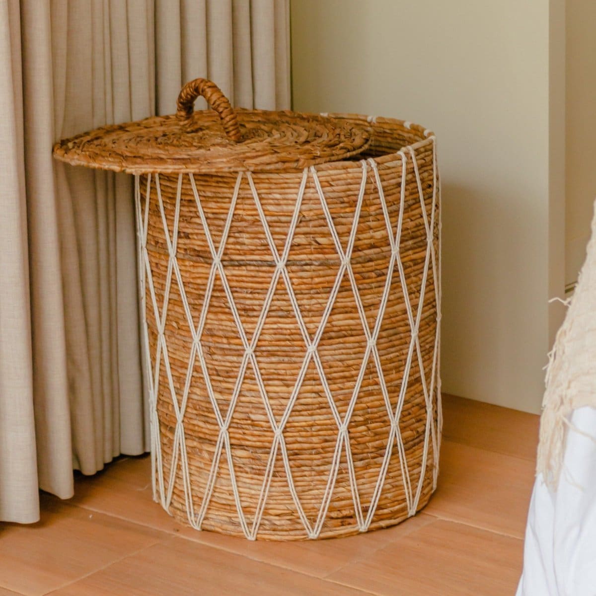 Panier en fibre de bananier – Motif losange et couvercle tressé à Java (neuf)