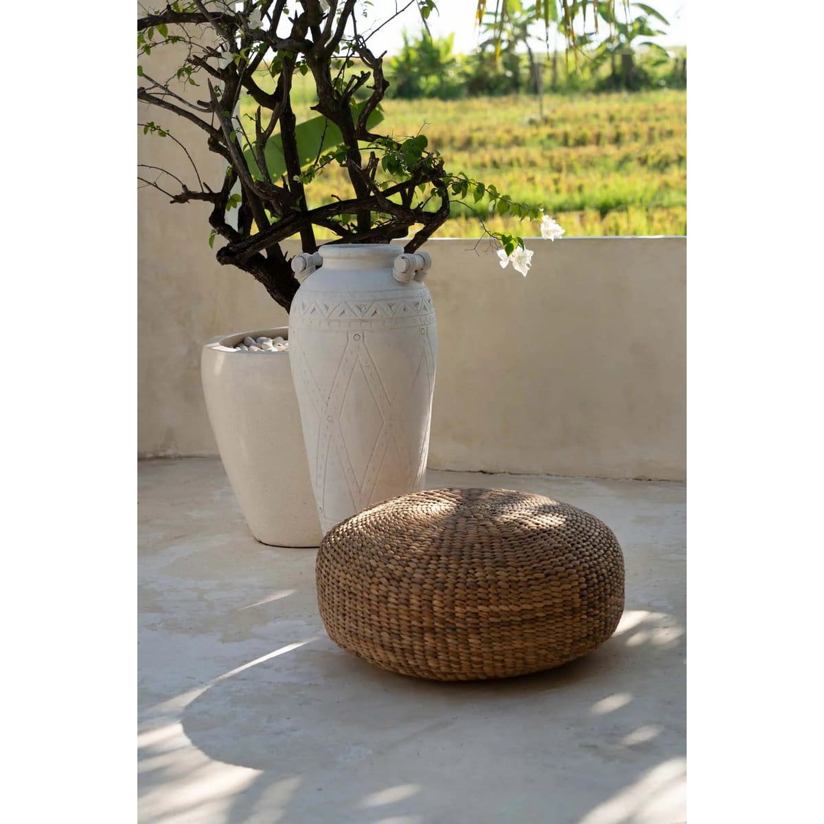 Pouf Naturel Contemporain – Tressage en jacinthe d’eau (création neuve) taille M