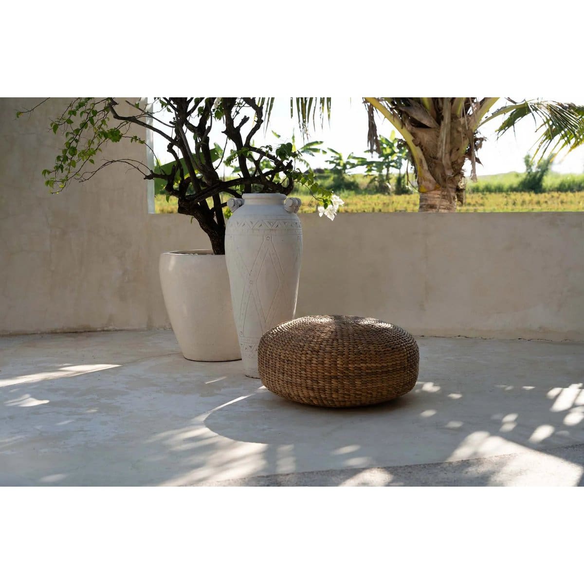 Pouf Naturel Contemporain – Tressage en jacinthe d’eau (création neuve) taille M