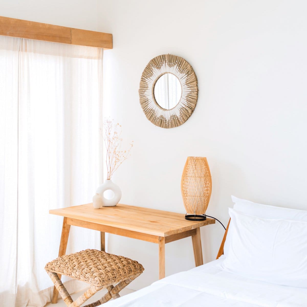Miroir mural décoratif en jonc de mer – Randu Ø60 cm, création neuve artisanale d’Indonésie