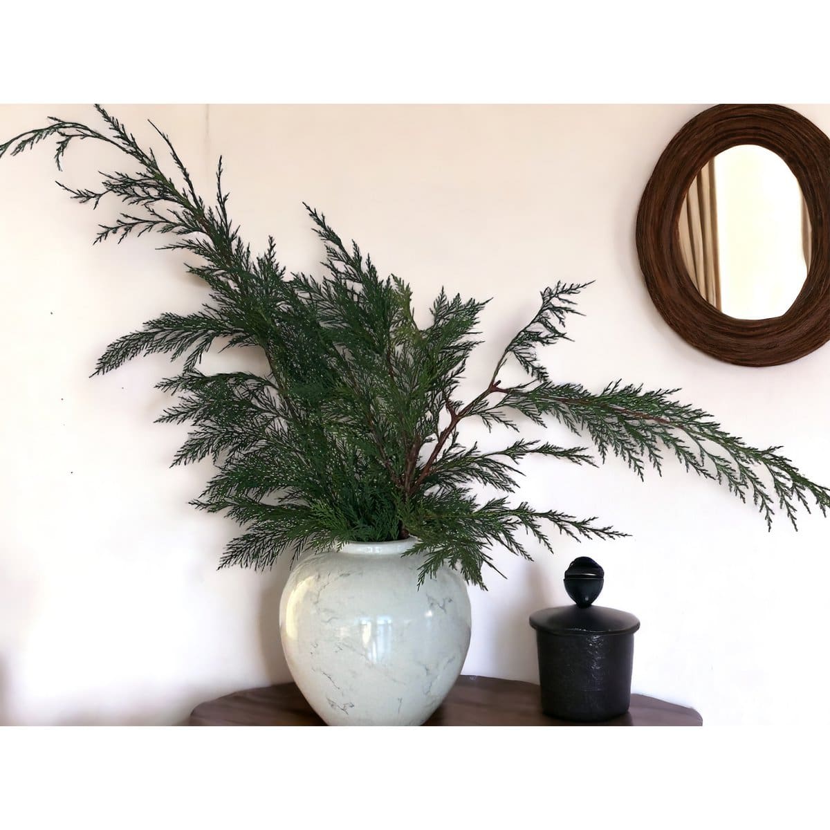 Vase décoratif en céramique blanche – Silhouette vintage et éclat minéral (grande taille, création contemporaine)