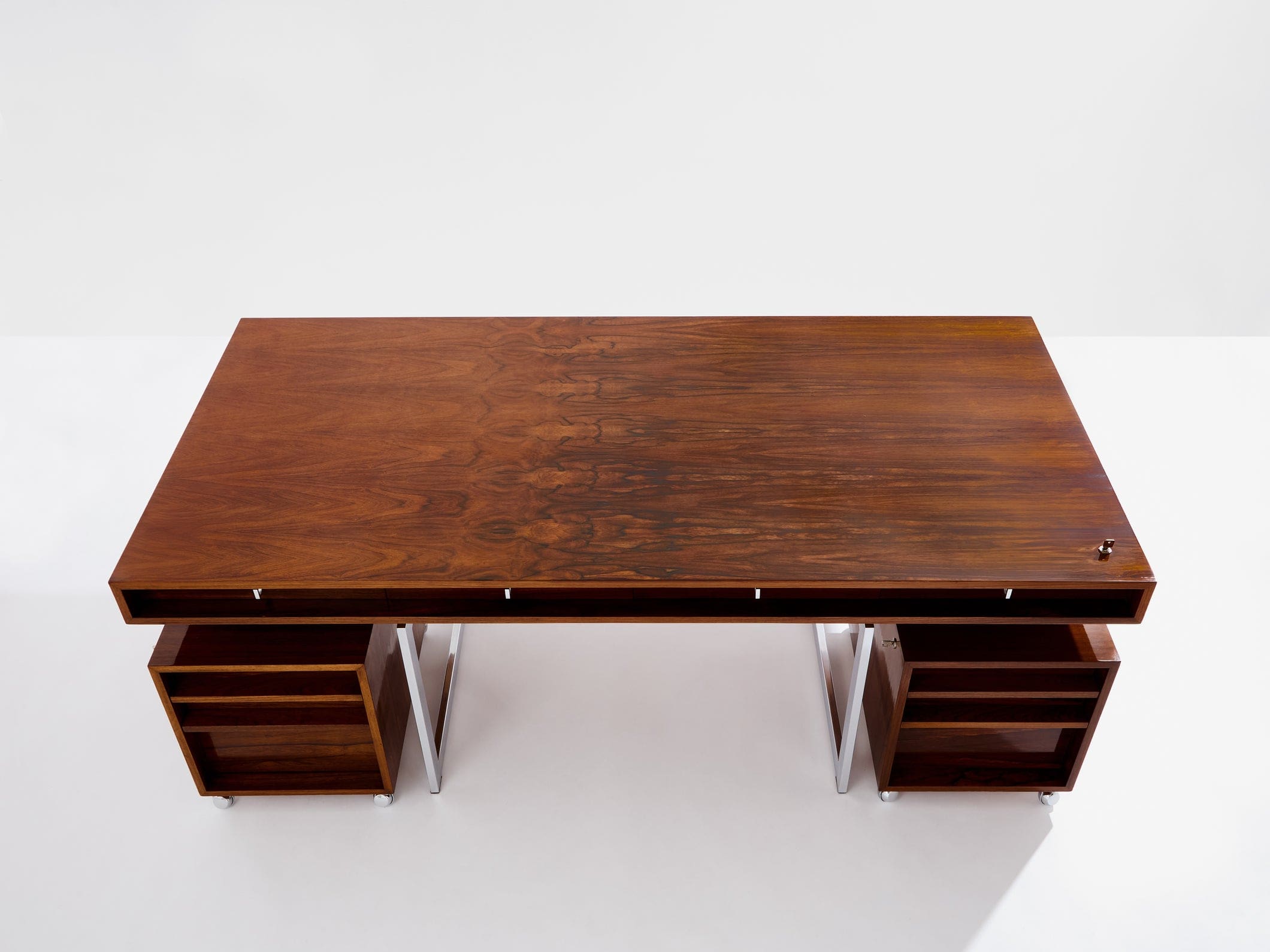 Bureau Bodil Kjaer en palissandre et chrome, Danemark 1960, avec caissons