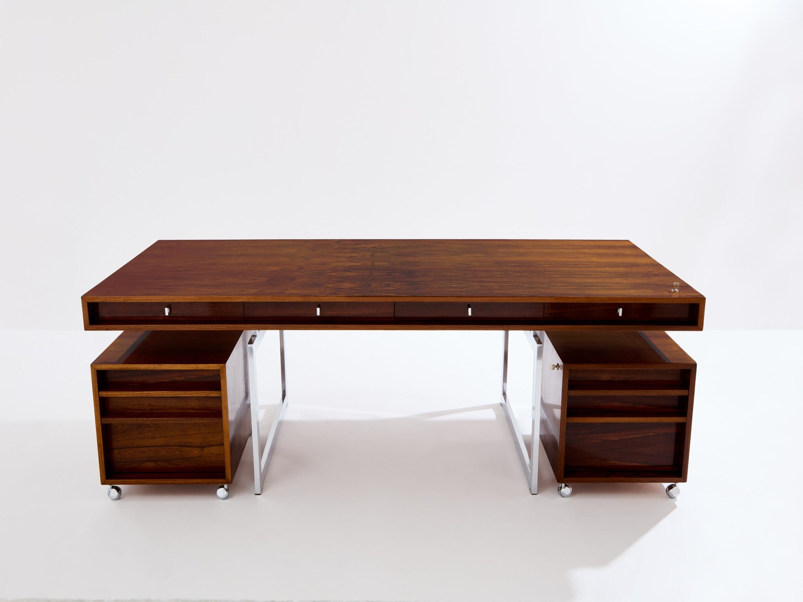 Bureau Bodil Kjaer en palissandre et chrome, Danemark 1960, avec caissons