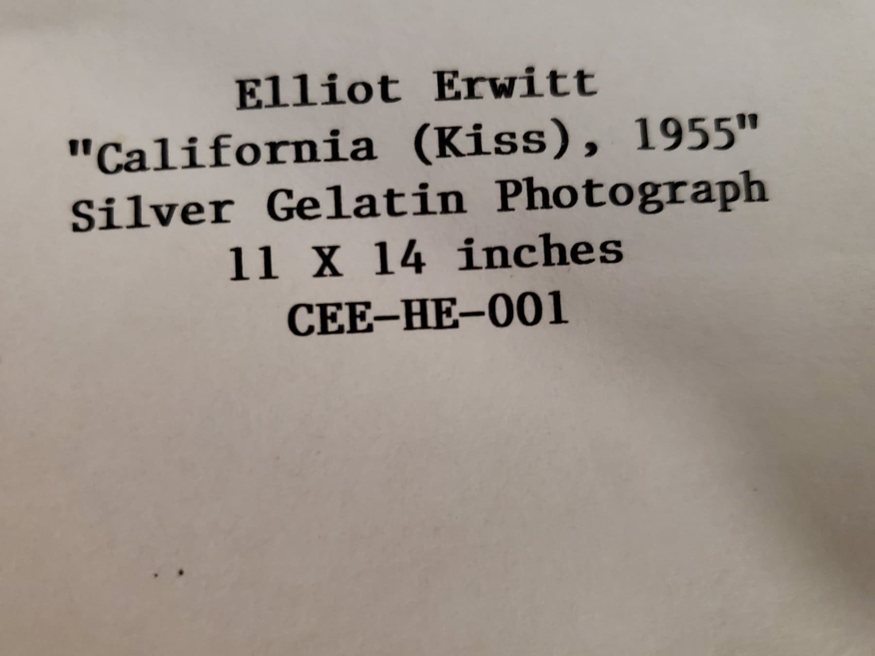 Elliott Erwitt – California Kiss, 1955 – Photographie argentique signée (11 x 14 in)