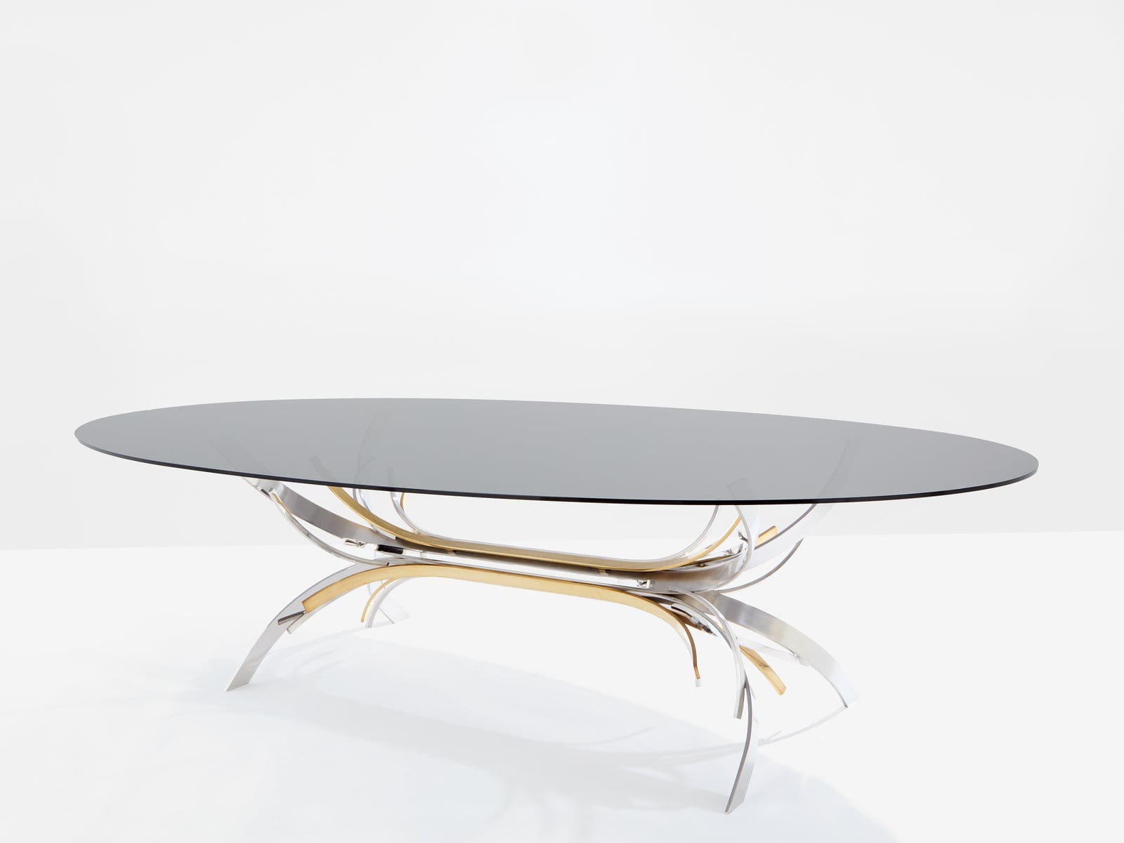 Table Maria Pergay « Gerbe » en acier, laiton et verre fumé – France 1970