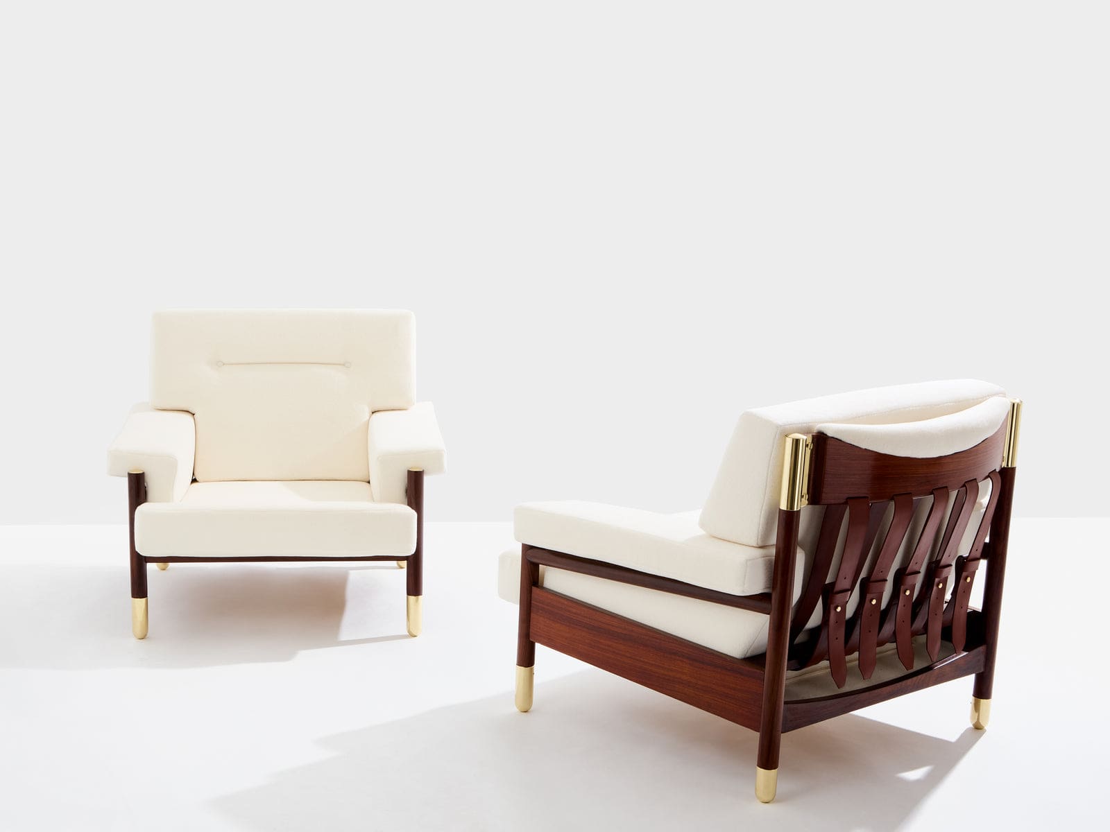 Paire de fauteuils Carlo De Carli en palissandre, cuir et laiton, 1966