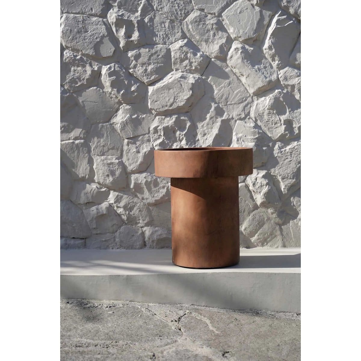 Table d’appoint Quichua – Bois de suar massif au design minimaliste (pièce neuve)