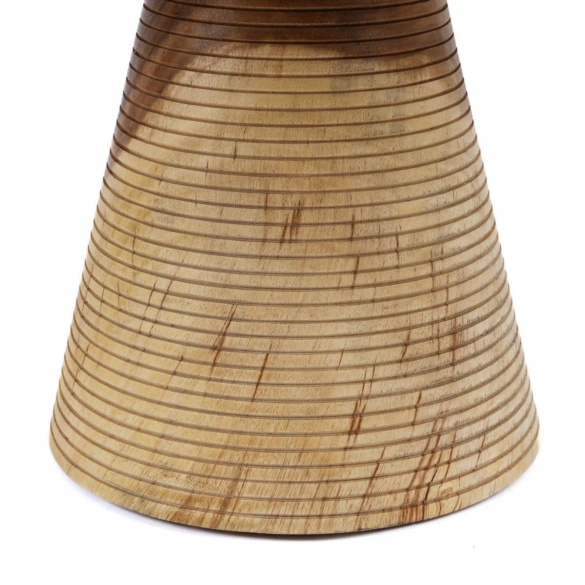 Table basse naturelle – Bois de Suar sculpté et poli (pièce neuve)