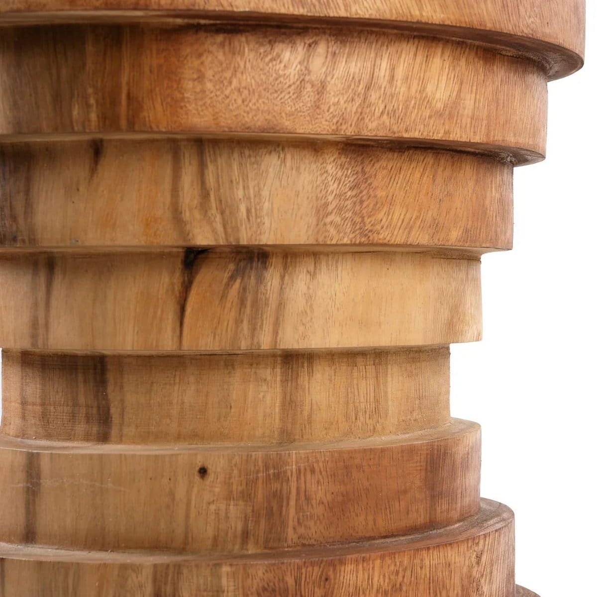 Tabouret Mazu en bois de suar – Design sculptural à anneaux (pièce neuve)