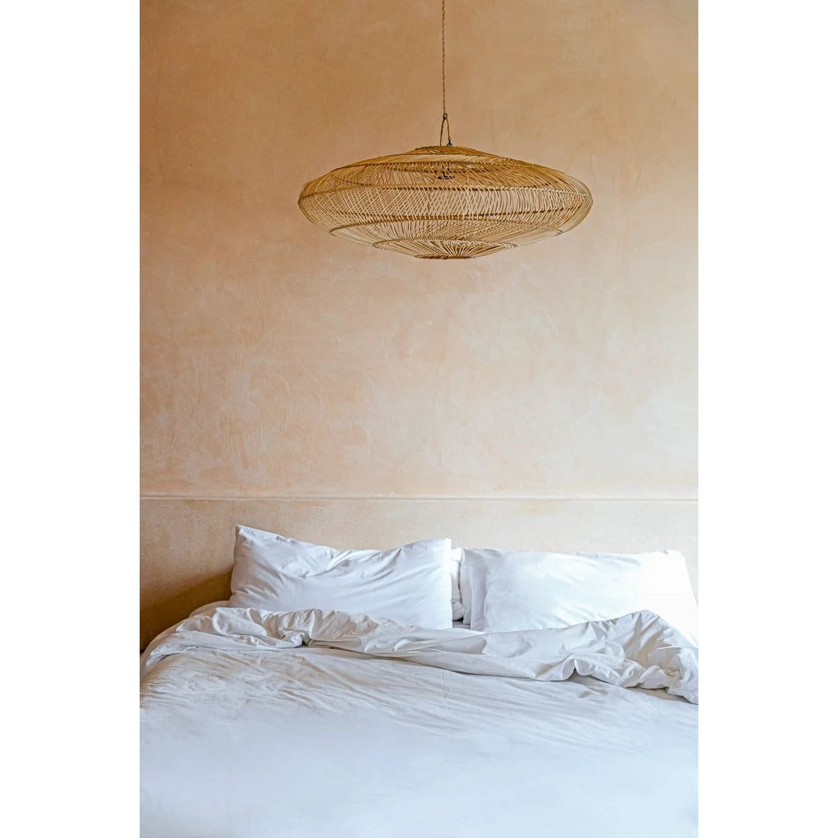 Suspension en rotin Macaron Ø110 cm – Design naturel et aérien (pièce neuve)