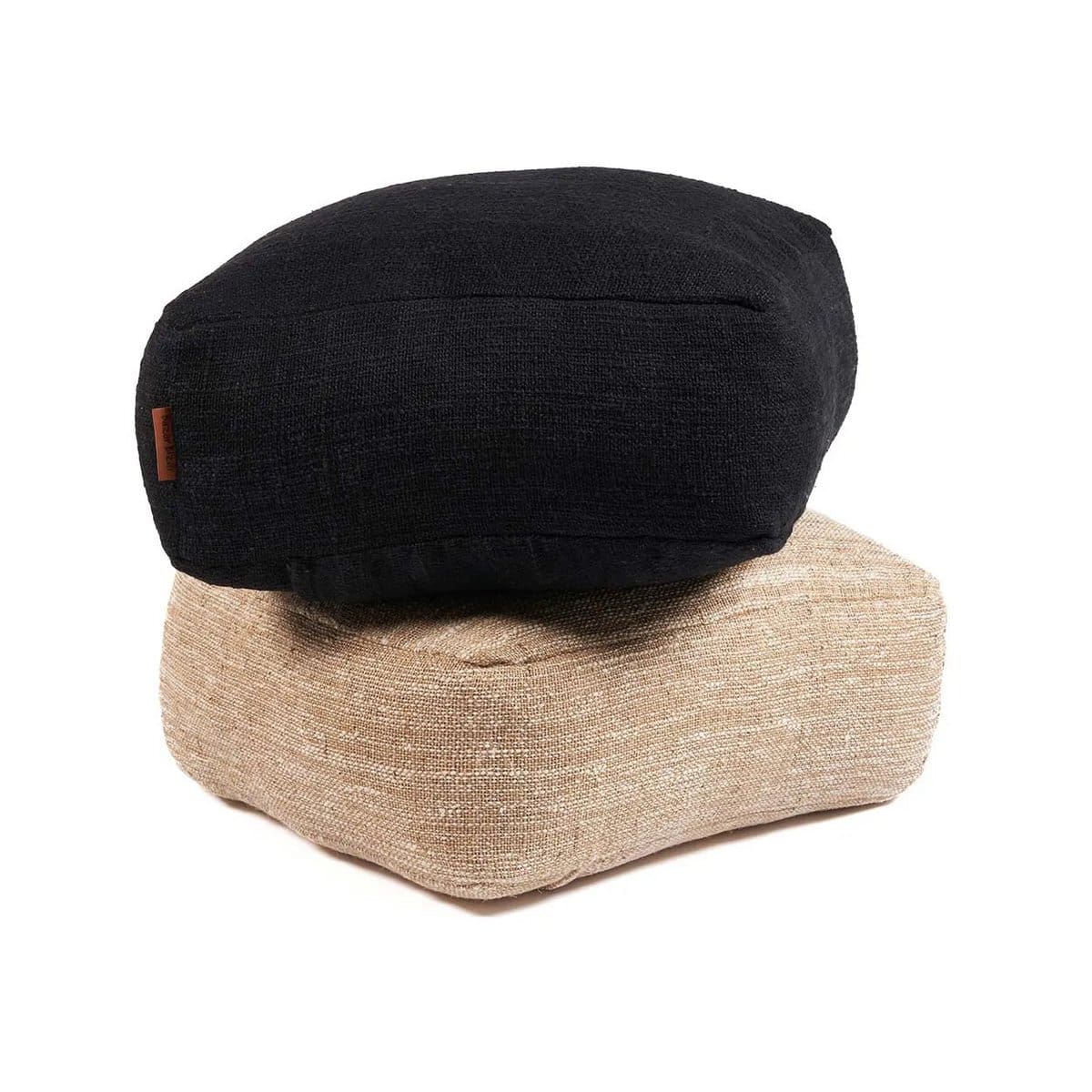 Pouf Comfy – Assise d’appoint en tissu beige doux (pièce neuve)