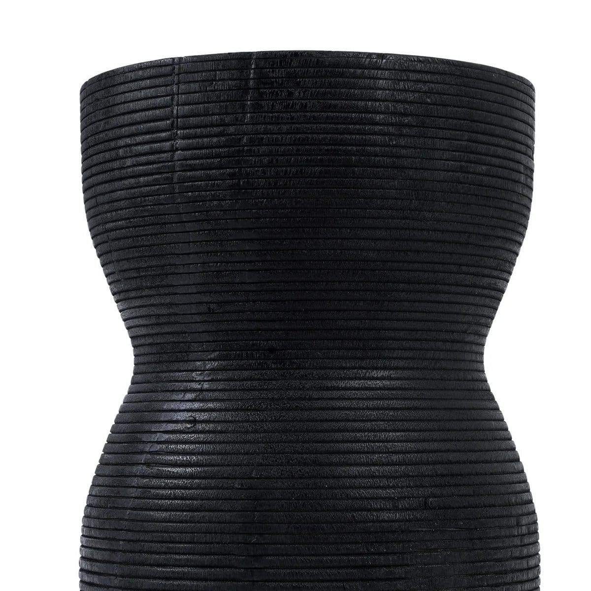 Tabouret design Kotoran – Finition brute et texture striée, création artisanale neuve