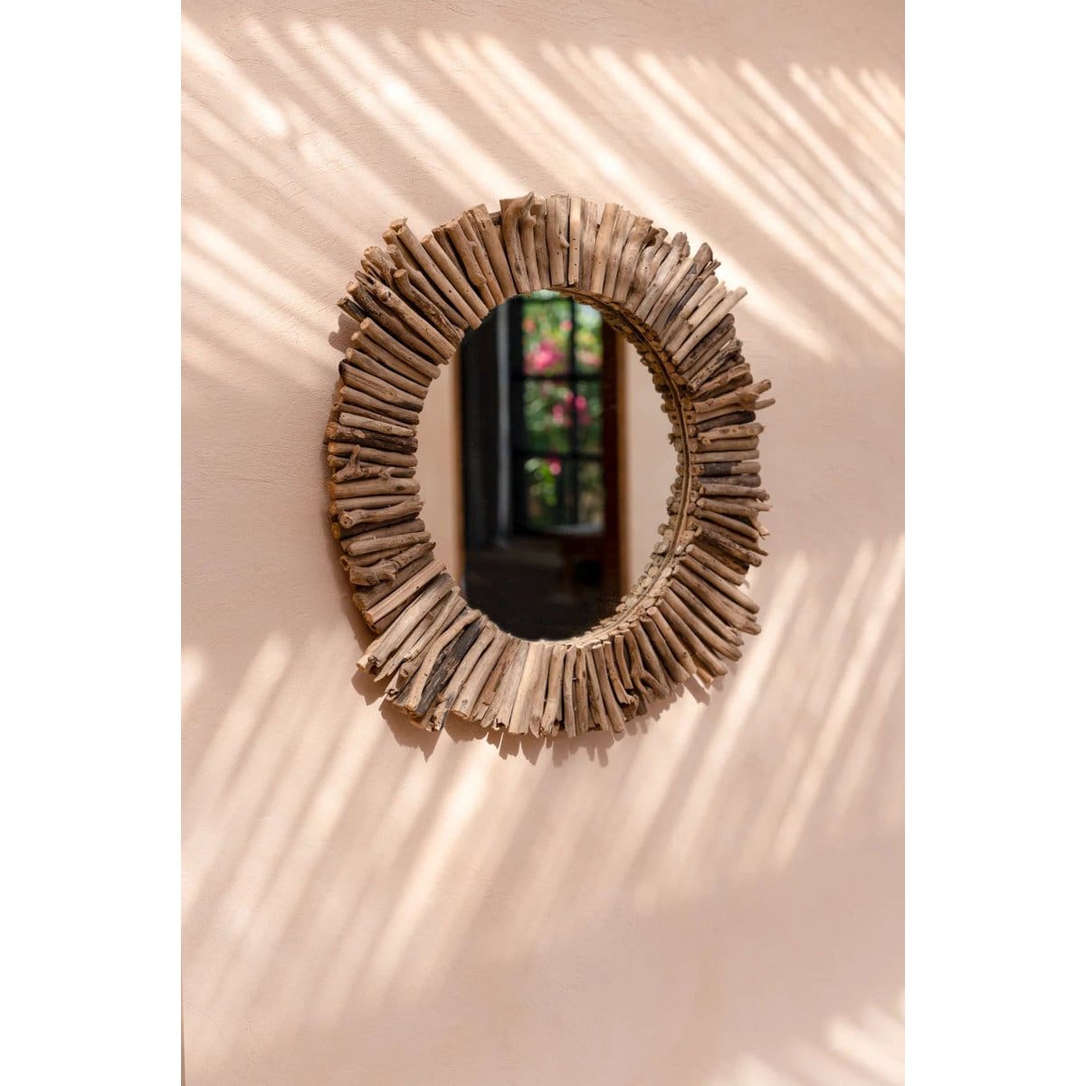 Miroir rond en bois flotté – Pièce artisanale unique venue d’Indonésie (neuf) – M