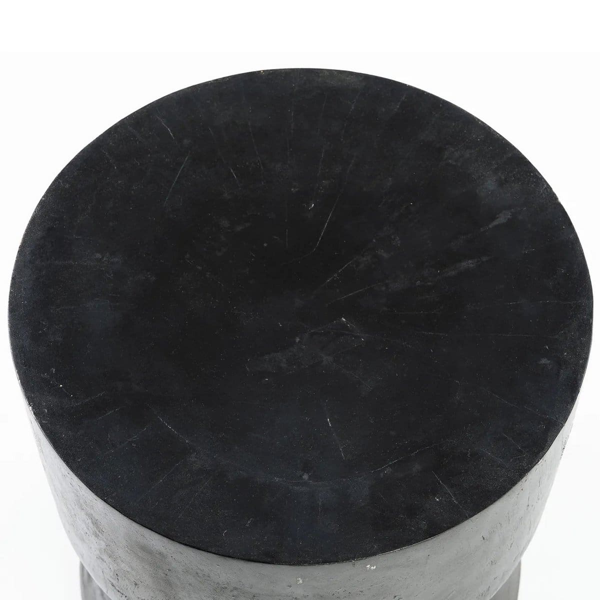 Élément design Warmi – Tabouret ou table en bois de suar noir (neuf) | The Auctionlab
