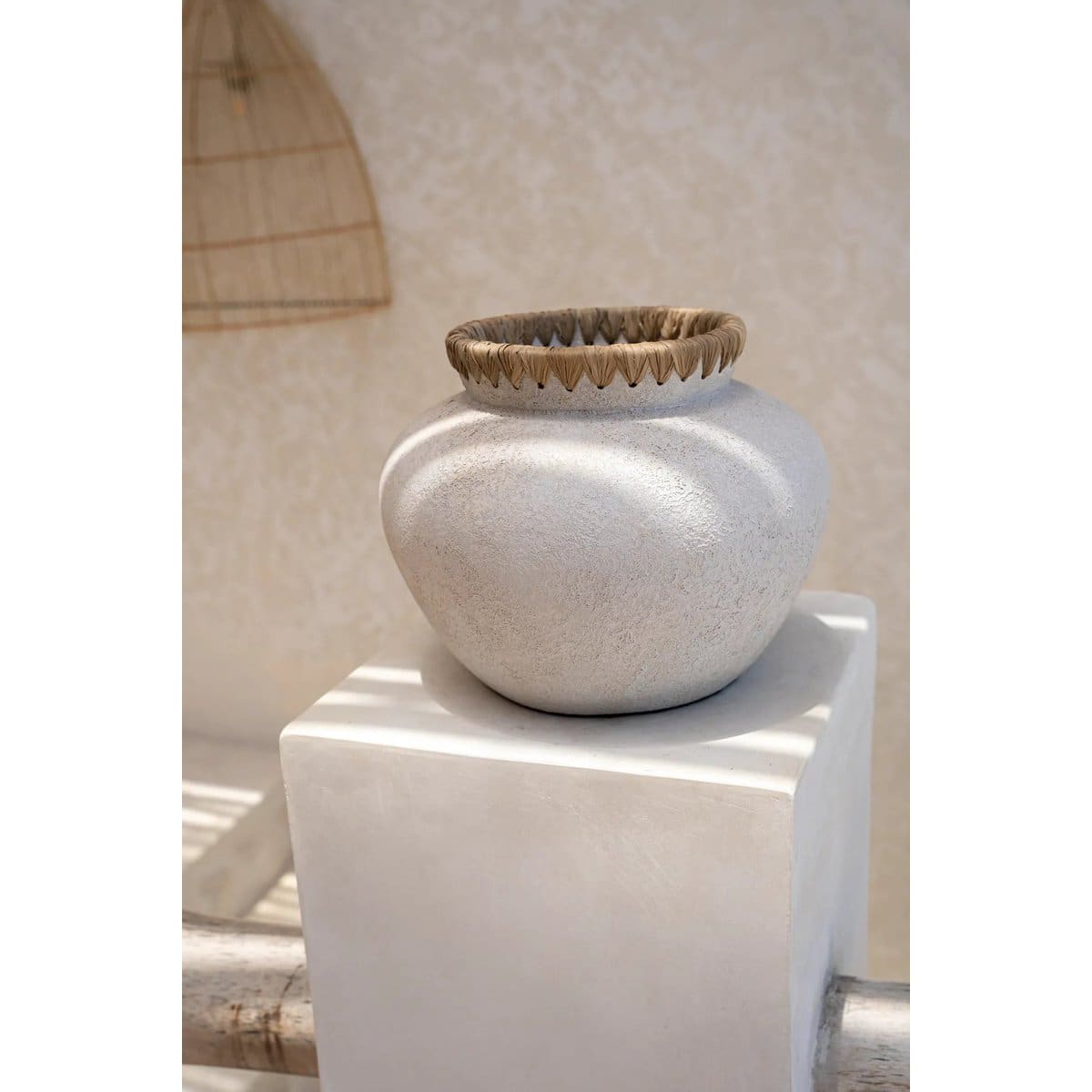 Le vase styly – béton naturel – m – occasion