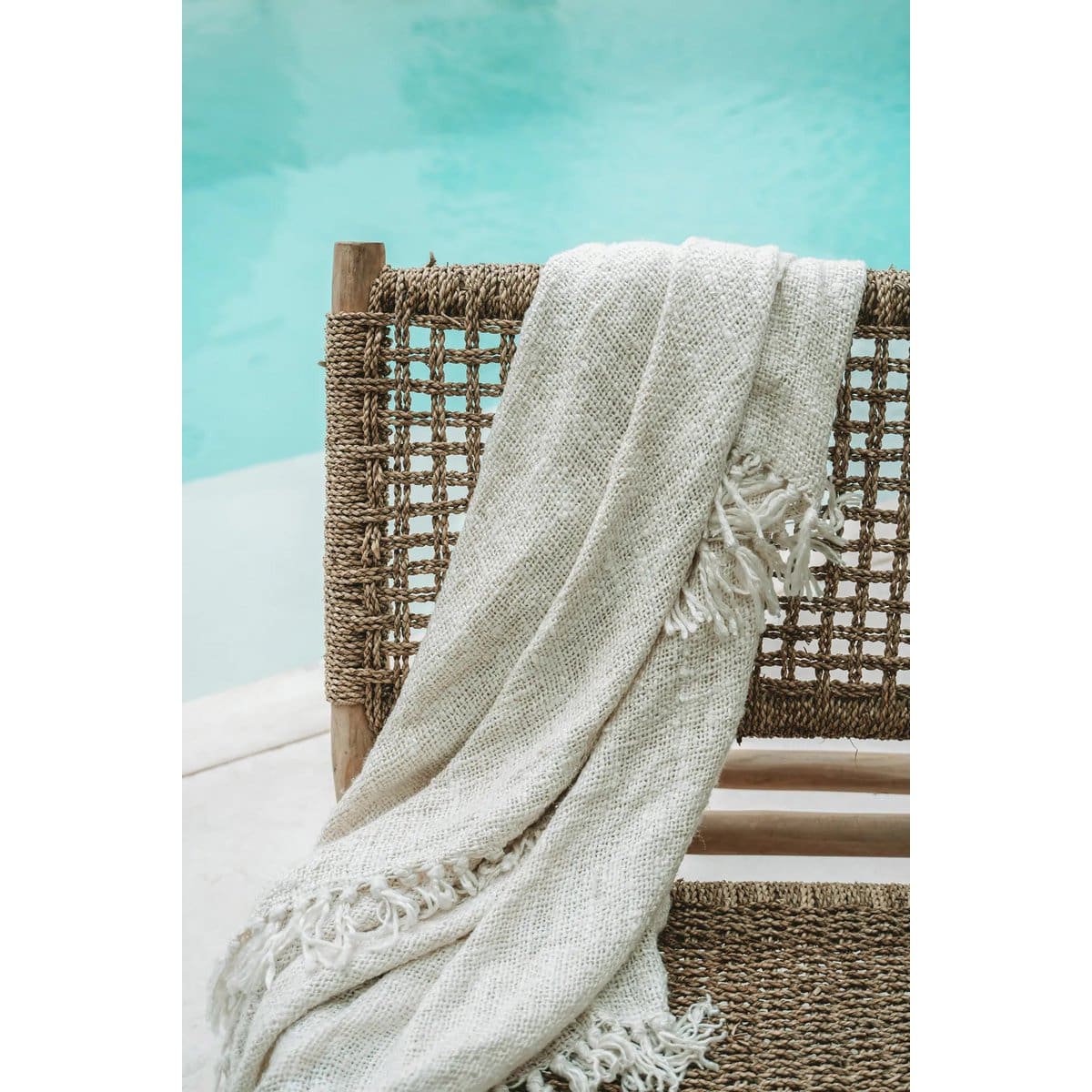 Plaid décoratif – Jeté gaufré crème en coton et soie, création neuve