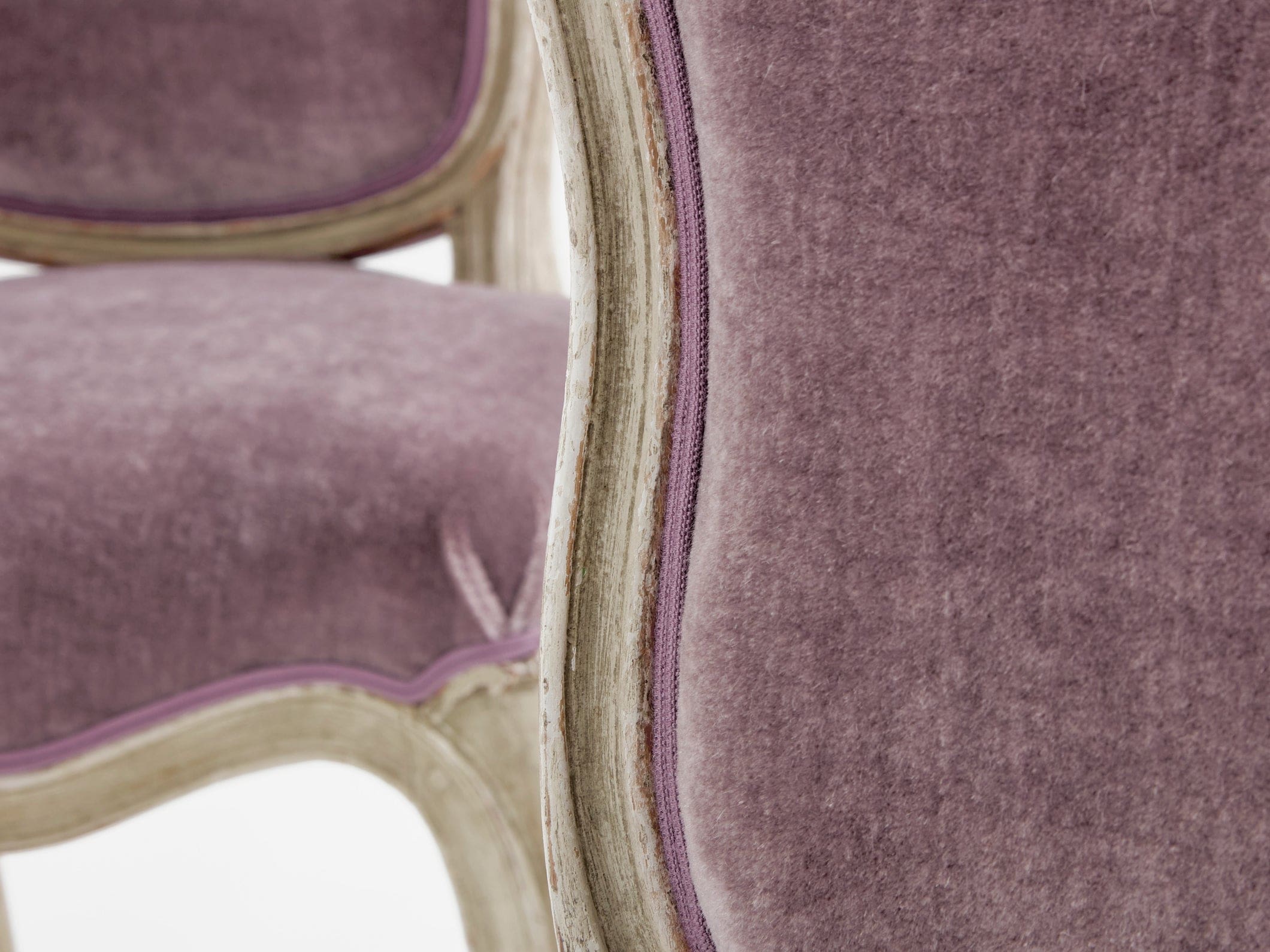 Chaises Louis XV Maison Jansen – Chêne patiné et velours de mohair lila, 1940s