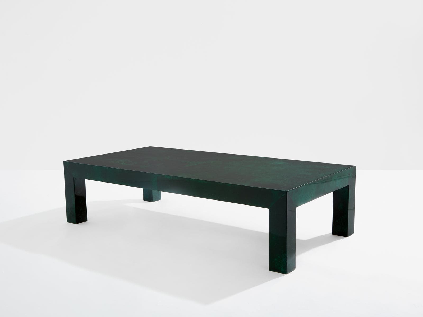 Table basse Aldo Tura en parchemin vert forêt, Italie 1960