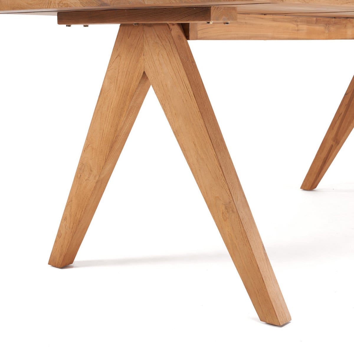 Table à manger en teck recyclé – Artisanat responsable Sainte Croix (pièce neuve)