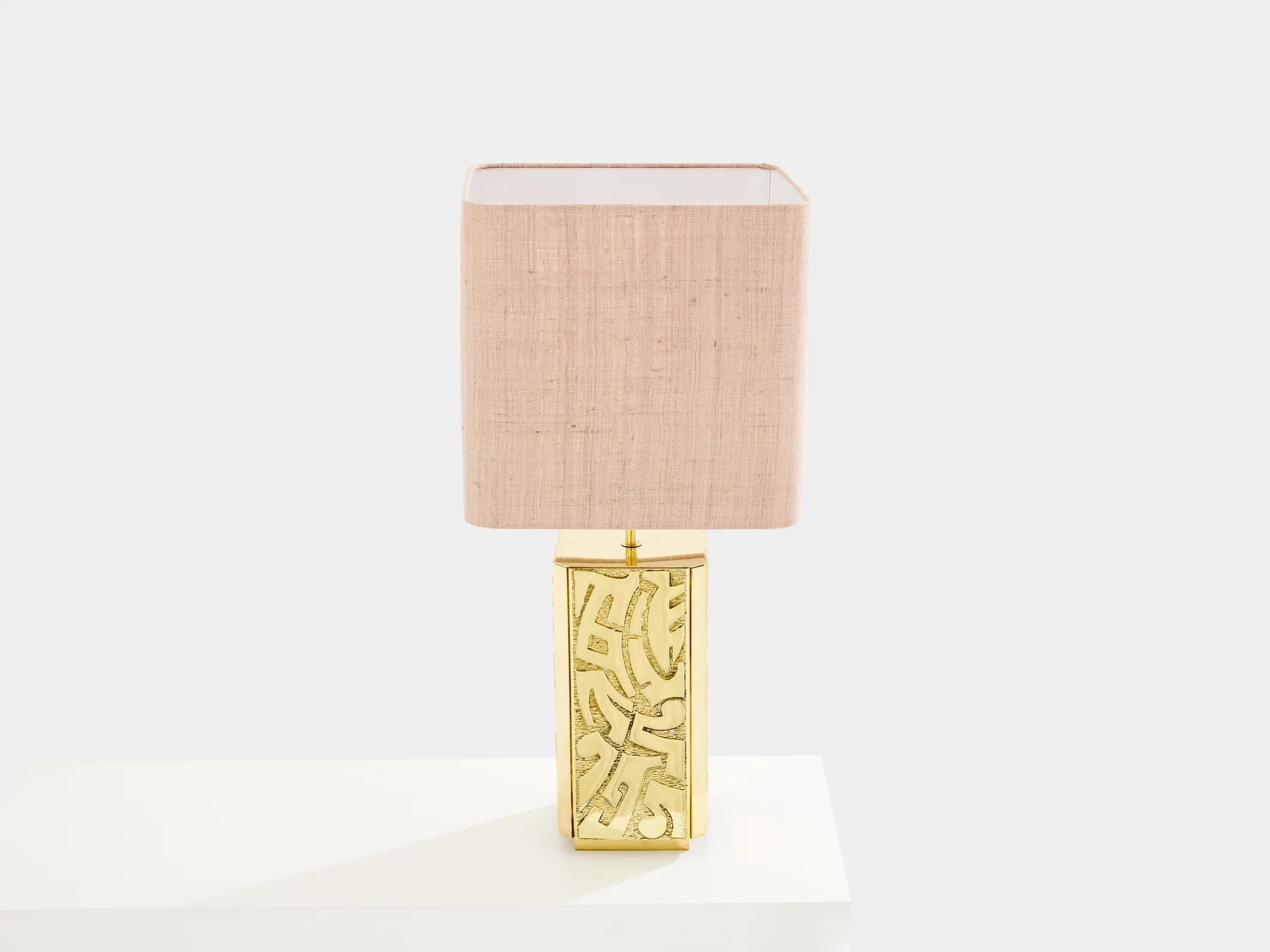 Lampe Lova Création en laiton gravé – Belgique – Années 70