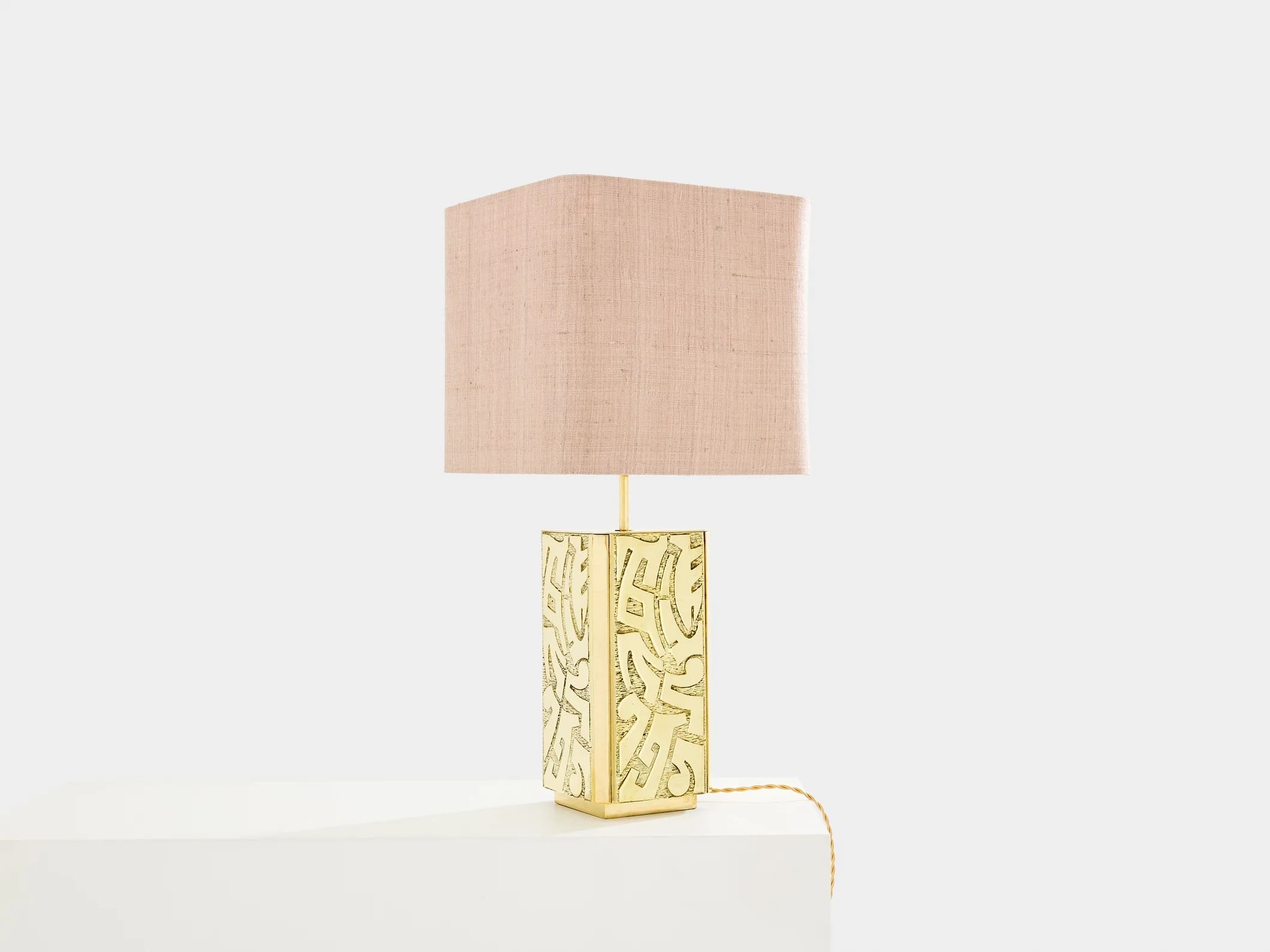 Lampe Lova Création en laiton gravé – Belgique – Années 70