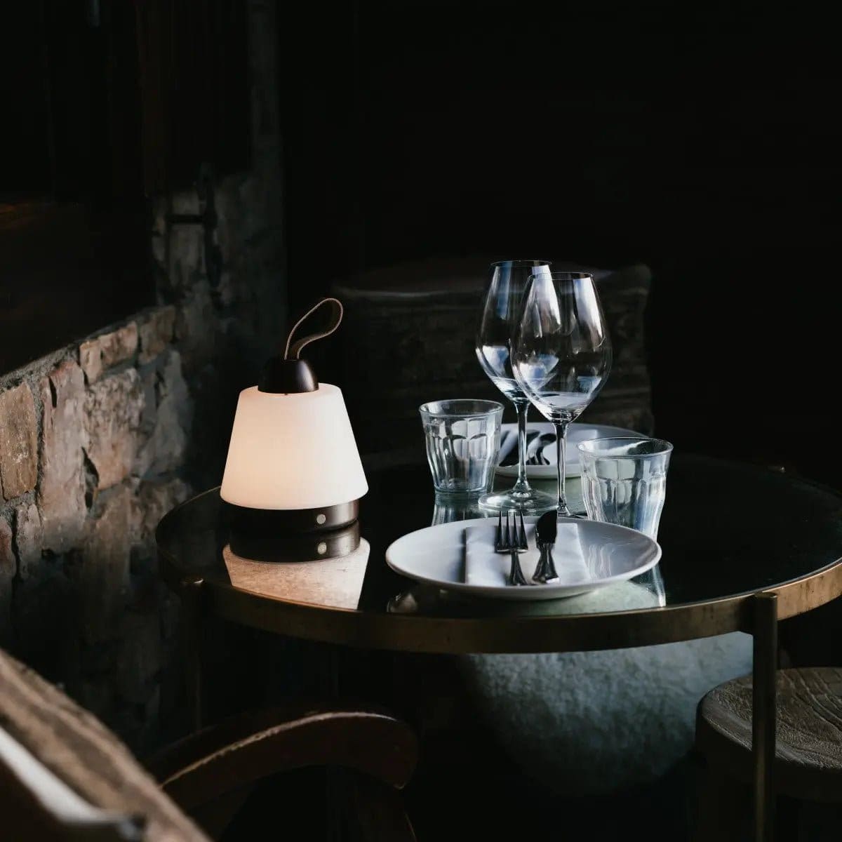 Lumière Nomade – Lampe rechargeable Liv en bois et cuir, 3 modes d’éclairage