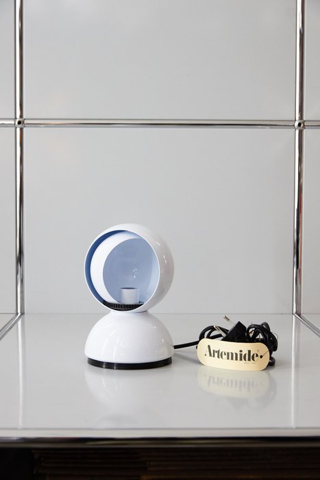 Artemide - Vico Magistretti - Lampe de table - Eclisse - Blanc - Métal
