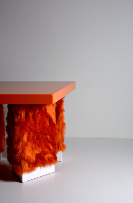 Studio Greca - Table basse - eccentrique - Bois, Cuir - éd. 3 de 4