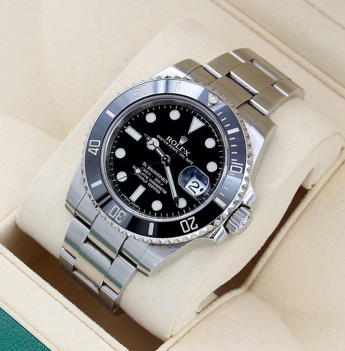 Rolex - Submariner Date - 116610LN - Homme - 2010-2020