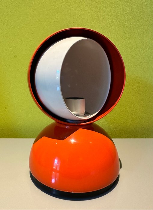 Artemide - Vico Magistretti - Lampe de table - Éclipse - Acier