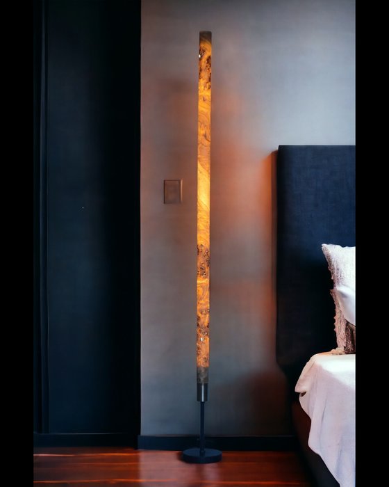 Veneerlamps - Tadeusz Piesiak - Lampadaire - Lumière mince et sereine - Peuplier - Lampe de sol en placage de bois