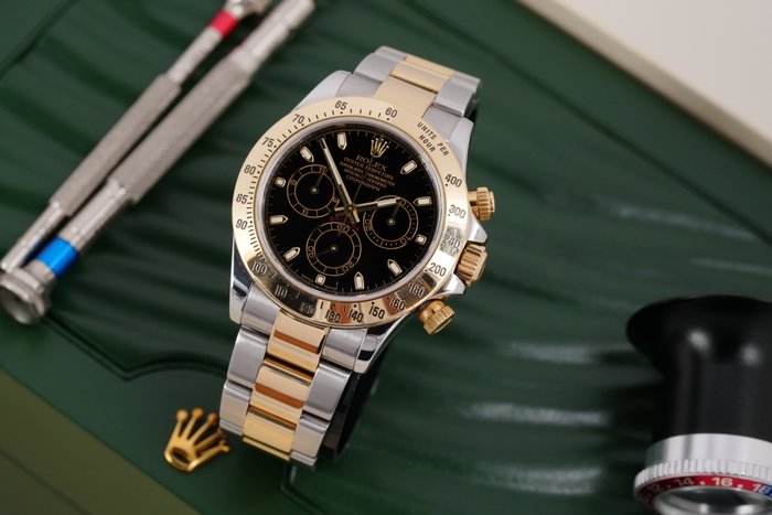 Rolex - Daytona Cosmograph Black Dial Two Tone 18k - 116523 - Homme - 2000-2010