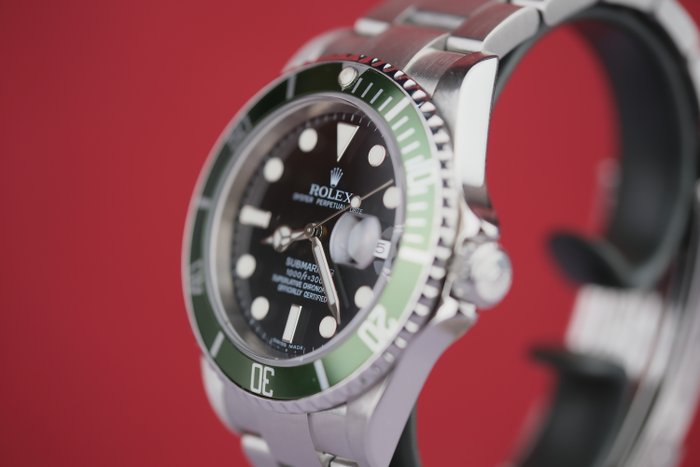 Rolex - Submariner Date - 16610LV (Kermit) - Homme - 2000-2010